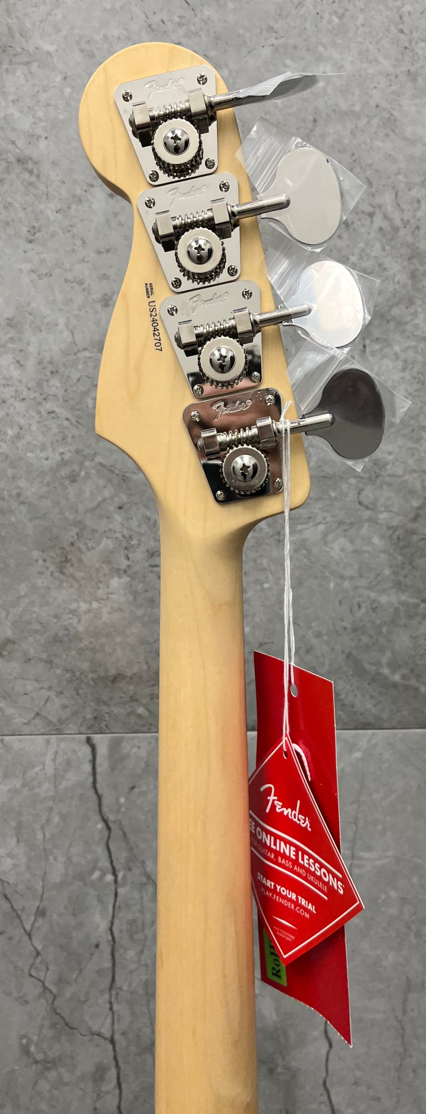 Fender USA Adam Clayton Jazz Bass, Rosewood Fingerboard, Sherwood Green Metallic 0190090846 SERIAL NUMBER US24042707 - 9.0 LBS
