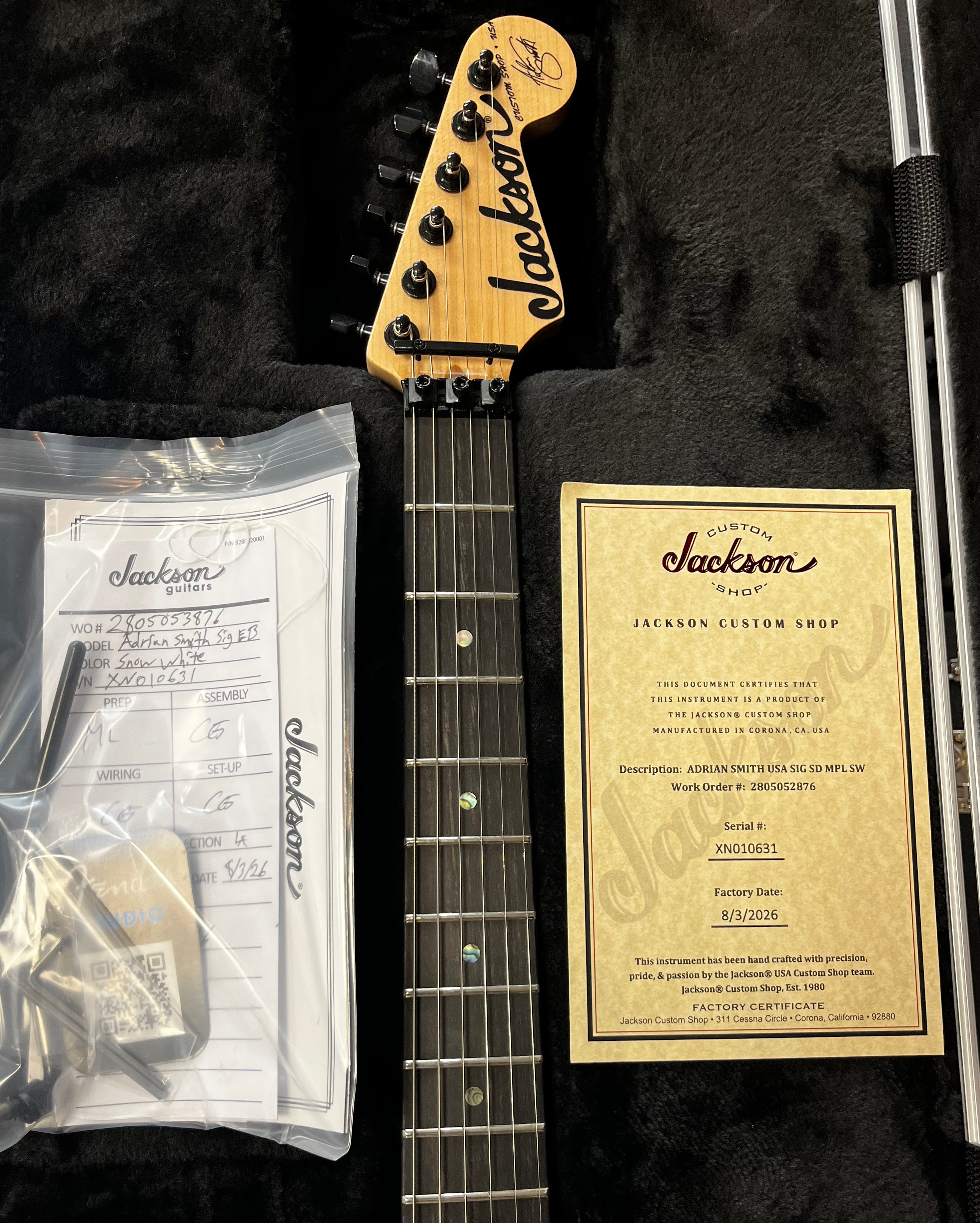Jackson USA CUSTOM SHOP Adrian Smith San Dimas DK, Ebony Fingerboard, Snow White 2805053876 SERIAL NUMBER 010631 - 8 LBS 6 OZ