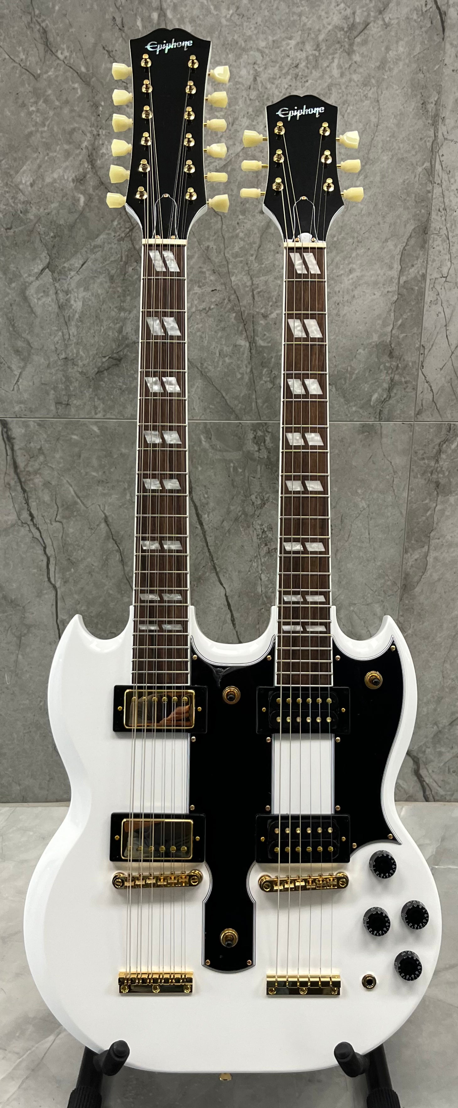 Epiphone EDS-1275 Doubleneck EI1275AWGH – Alpine White W/ HARDSHELL CASE LIMITED EDITION SERIAL NUMBER 25021521360 - 11.6 LBS
