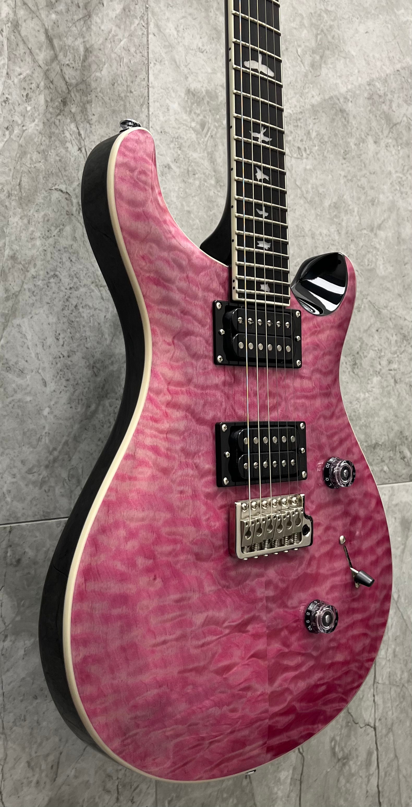 PRS Guitars SE Custom 24 Quilt Top Electric Guitar with Gigbag - Violet 107876::VI SERIAL NUMBER CTIG071466 - 7 LBS 11 OZ