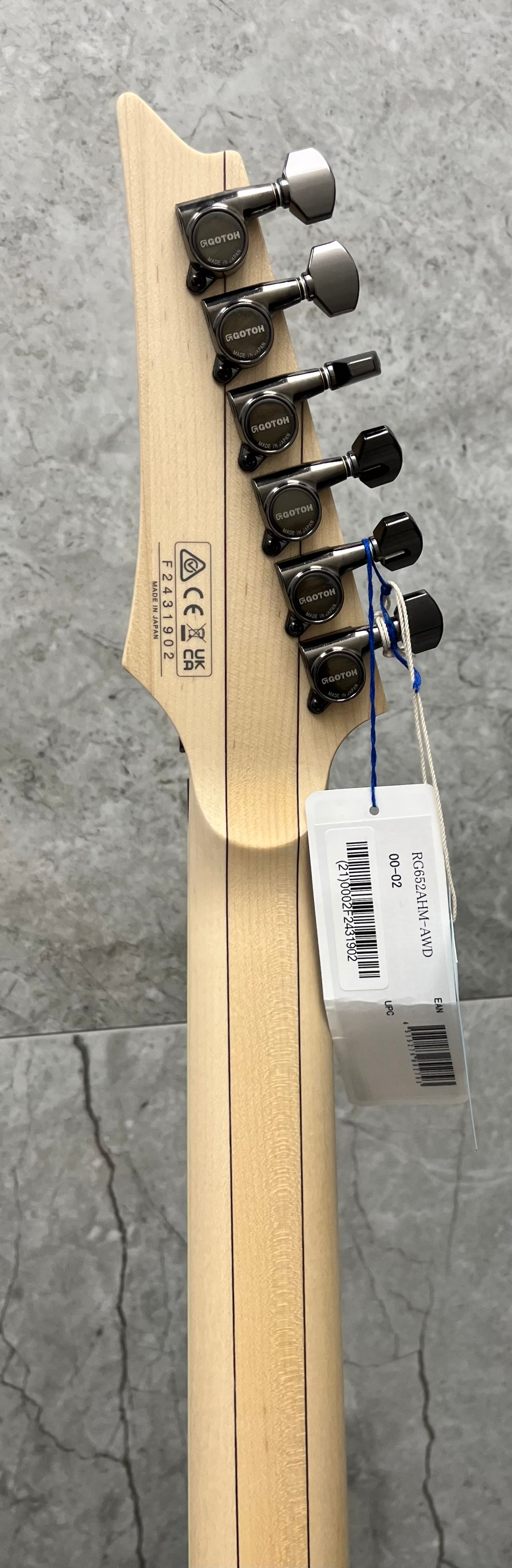 Ibanez Prestige Made in Japan RG652AHM Antique White Blonde RG652AHMAWD SERIAL NUMBER F2431902 - 8.2 LBS