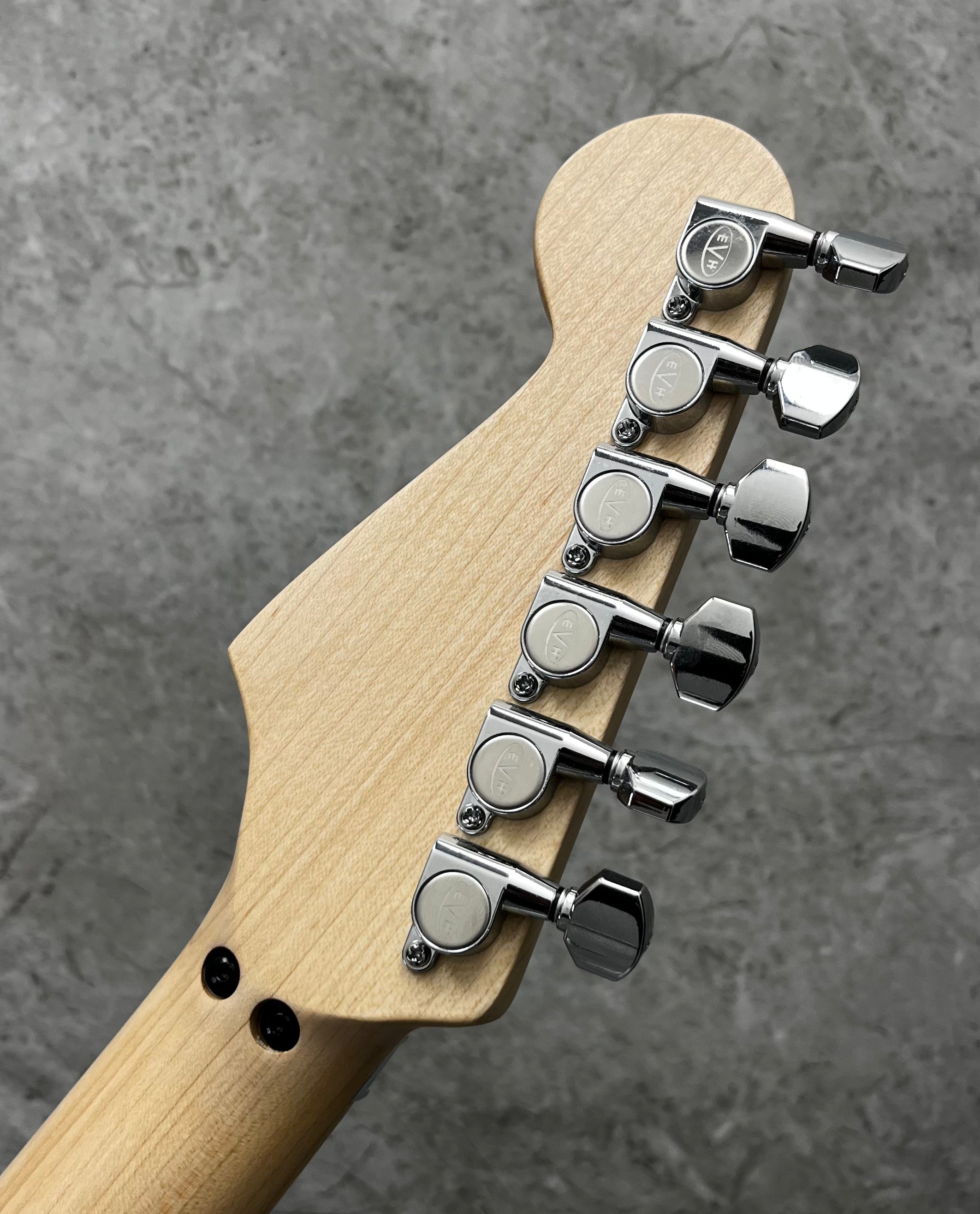 EVH Striped Series Shapes RUDE Maple Fingerboard, White and Black W/ GIG BAG 510-7902-381 SERIAL NUMBER EVH2601148 - 7 LBS 12 OZ