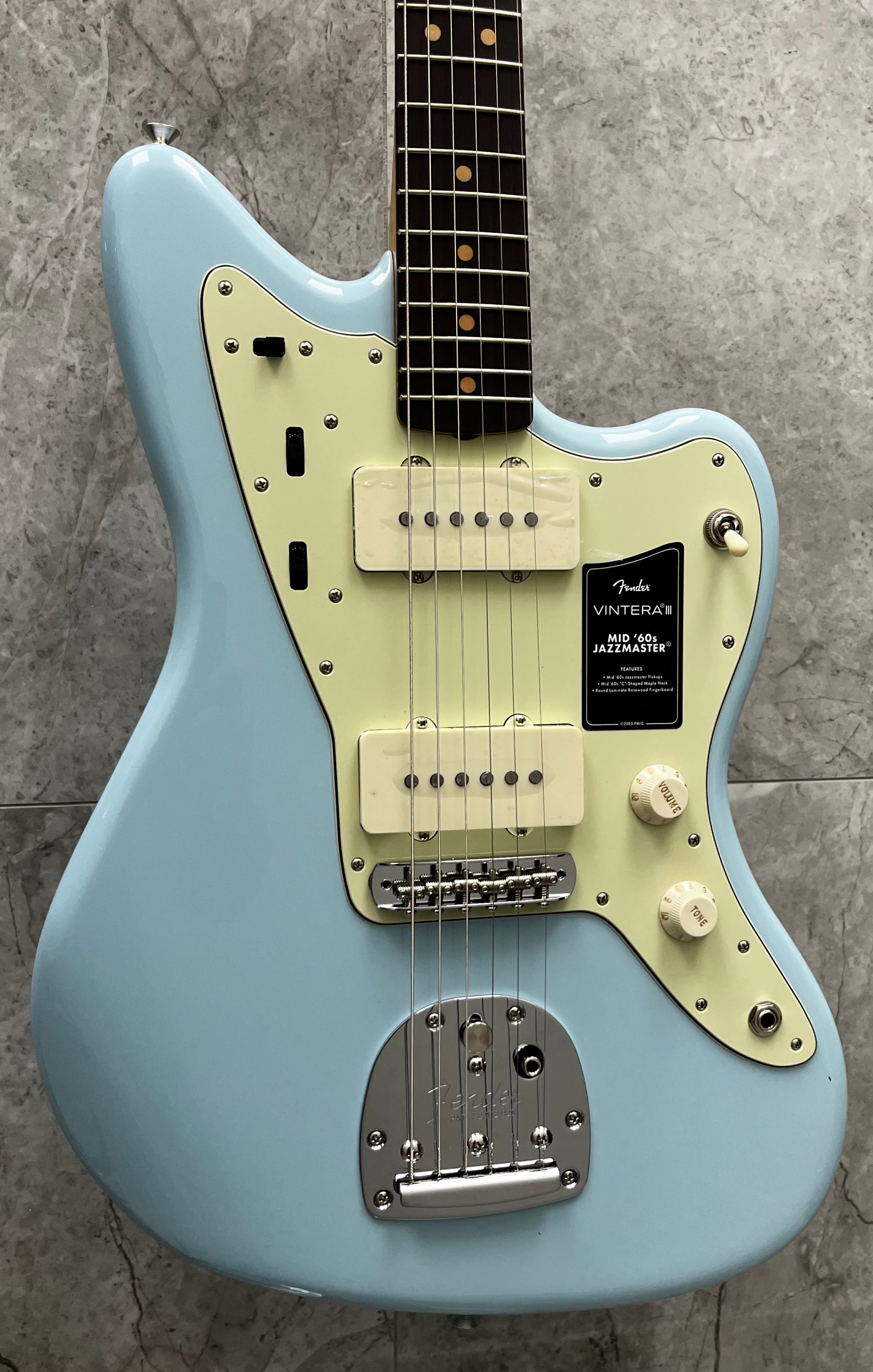Fender Vintera III Mid 60s Jazzmaster Rosewood Fingerboard, Sonic Blue 0149290372 SERIAL NUMBER MX26030936 - 7 LBS 15 OZ