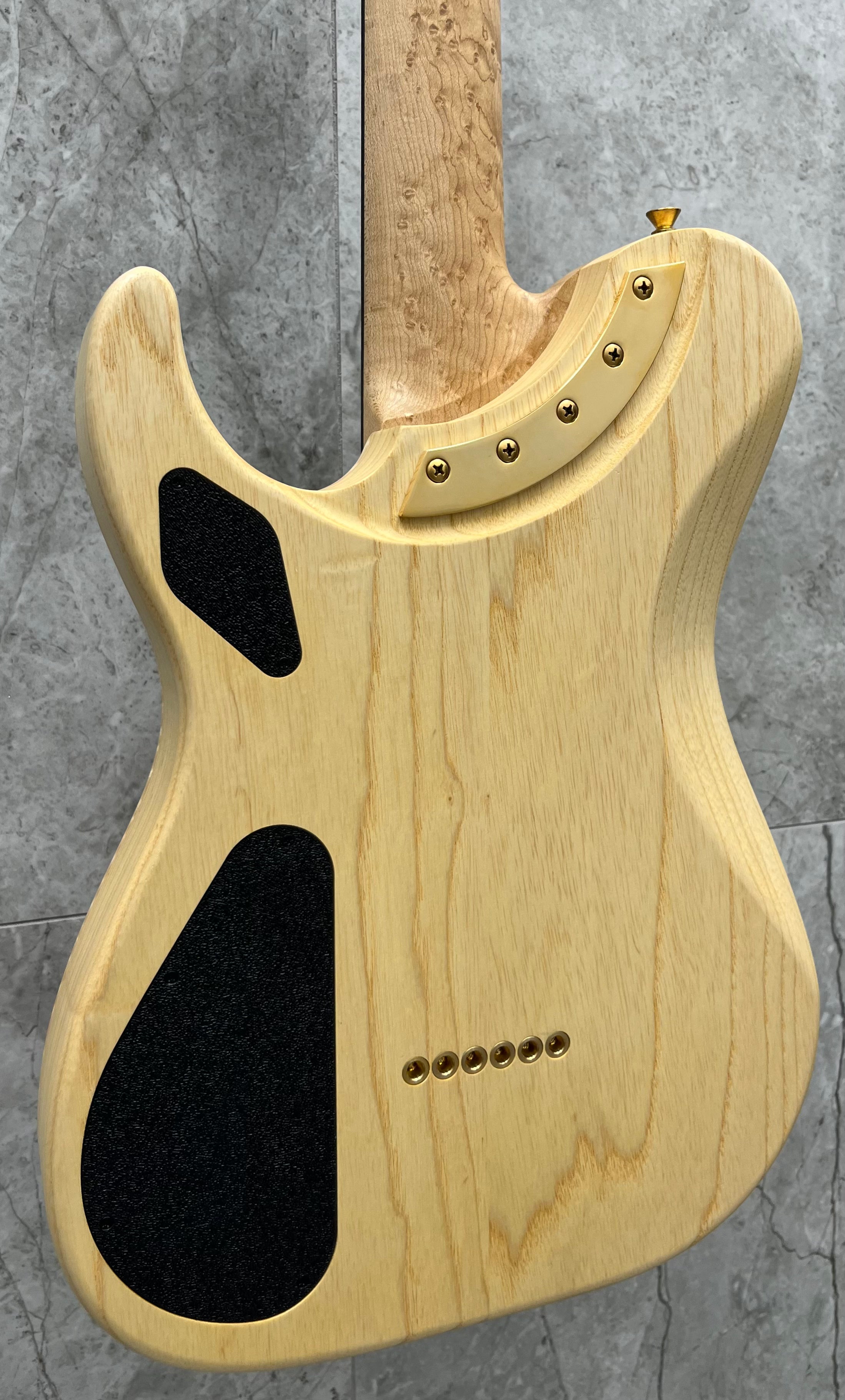 Washburn USA CUSTOM SHOP NUNO BETTENCOURT Nele Deluxe Series Electric Guitar, Natural Model NELEDLX-D SERIAL NUMBER 2506006 - 6 LBS 4 OZ