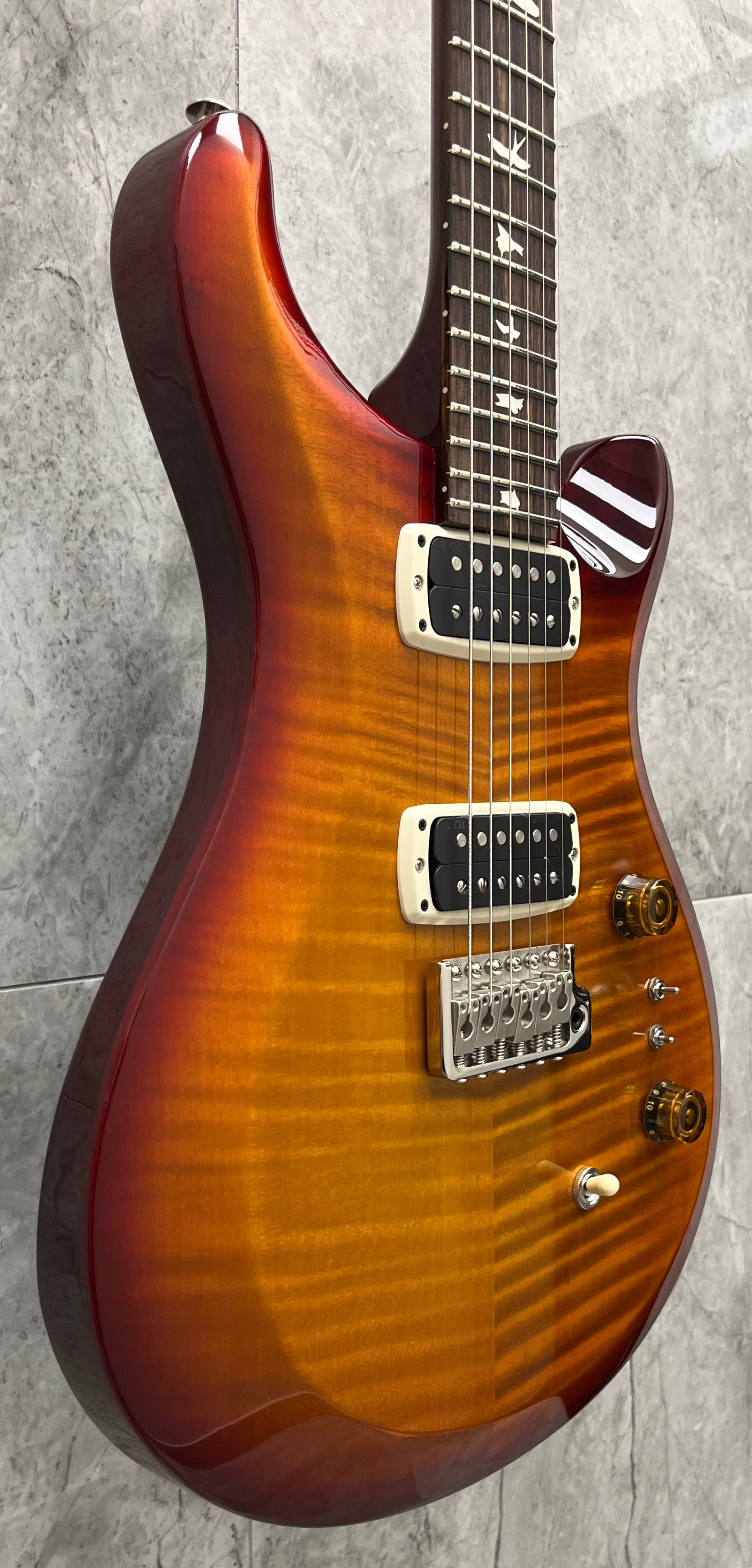 PRS Guitars MADE IN THE USA S2 Custom 24-08 Electric Guitar with Gig Bag - Dark Cherry Sunburst 112819::DS: SERIAL NUMBER 25 S2081607 - 8.0 LBS