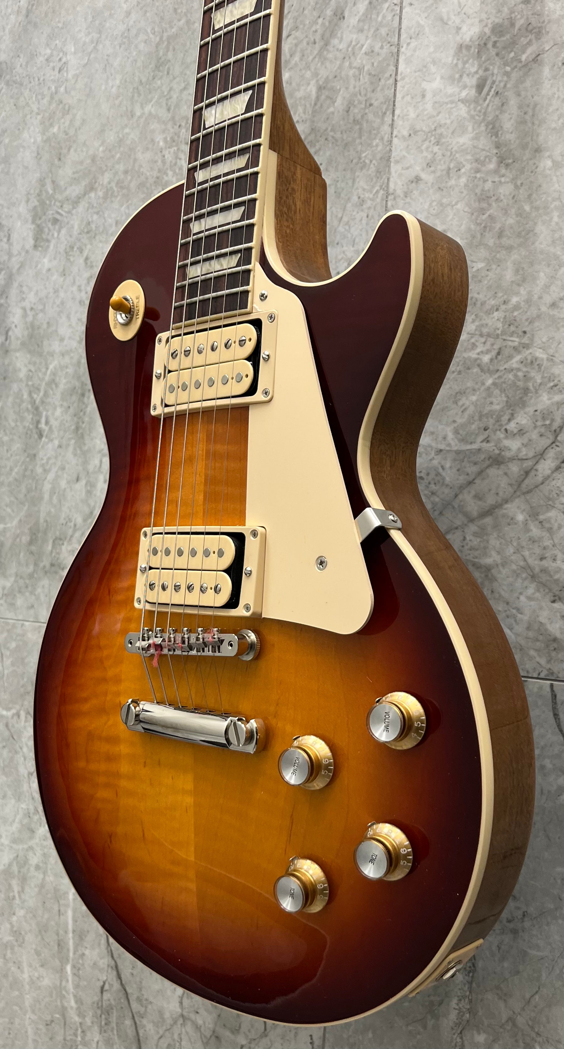 Gibson USA Les Paul Standard 60s Double Trouble Electric Guitar with Hardshell Case - Vintage Bourbon Burst LPS6DCW25VUNH SERIAL NUMBER 212150268 9 LBS 5 OZ