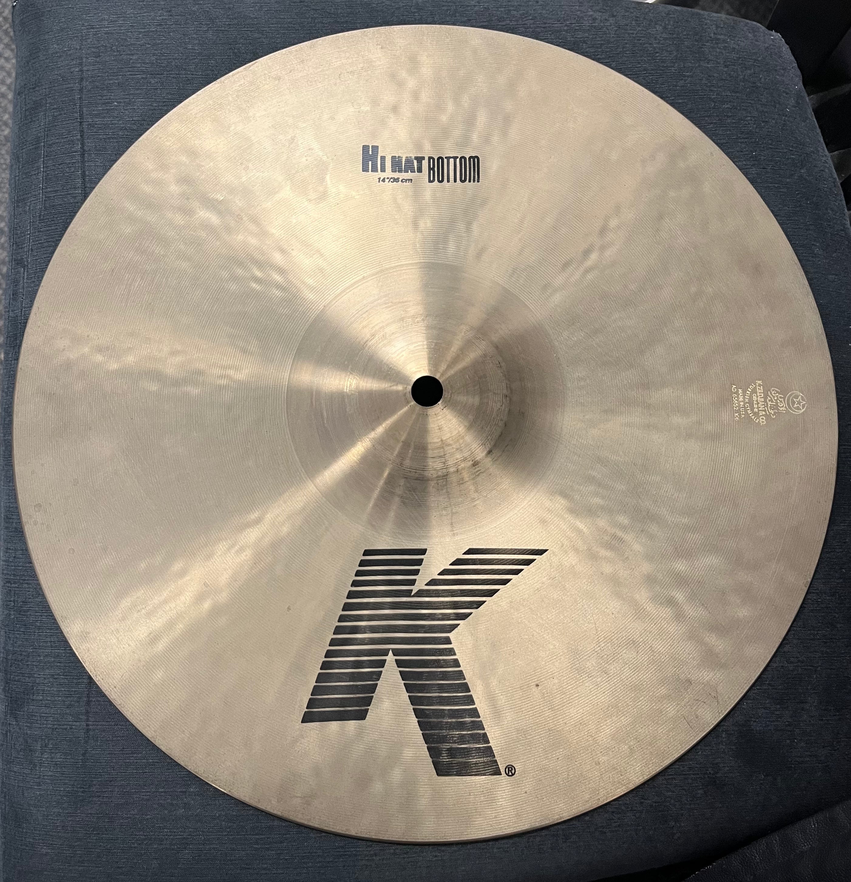 Zildjian K Made in The USA 14 INCH Hi Hat Bottom - FLOOR MODEL 3 LBS
