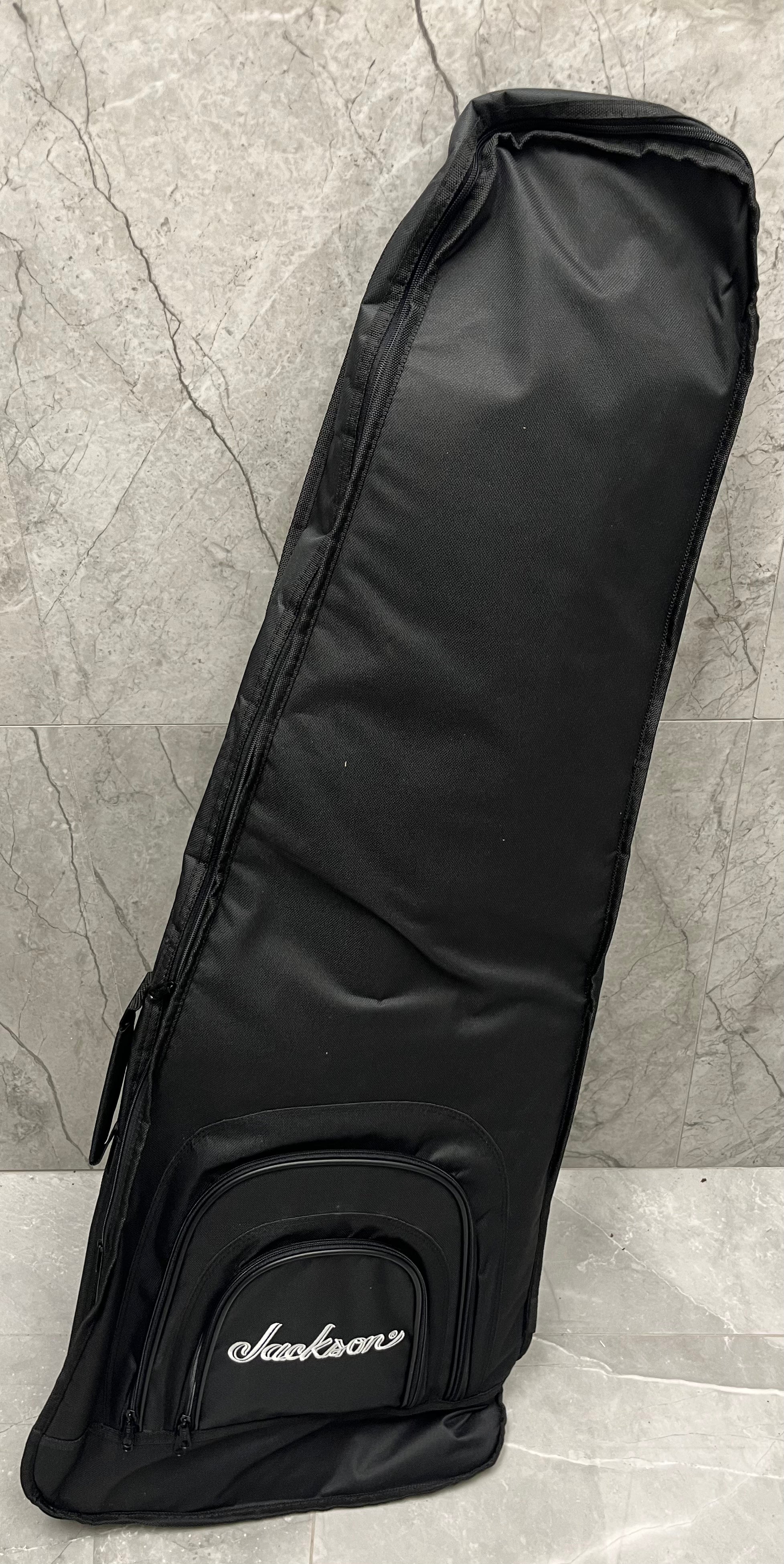 Jackson Pro Plus Pure Metal Limited Edition Kelly KE1A, Ebony Fingerboard, Gloss Black 2919564503 SERIAL NUMBER ICJ2502666 - 8.0 LBS