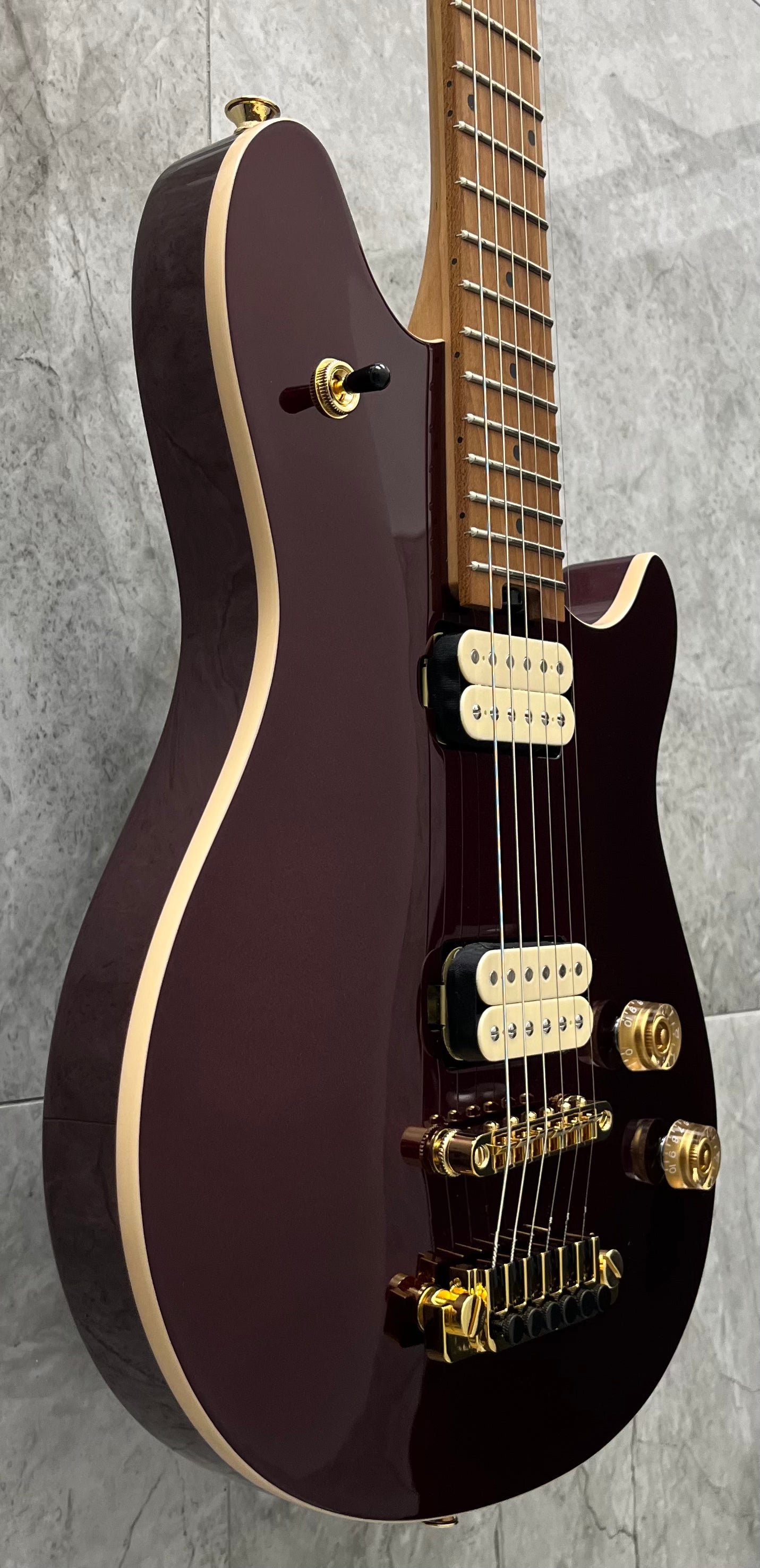 EVH Wolfgang Special TOM Baked Maple Fingerboard Oxblood 5107707539 SERIAL NUMBER WG243309M - 7.6 LBS