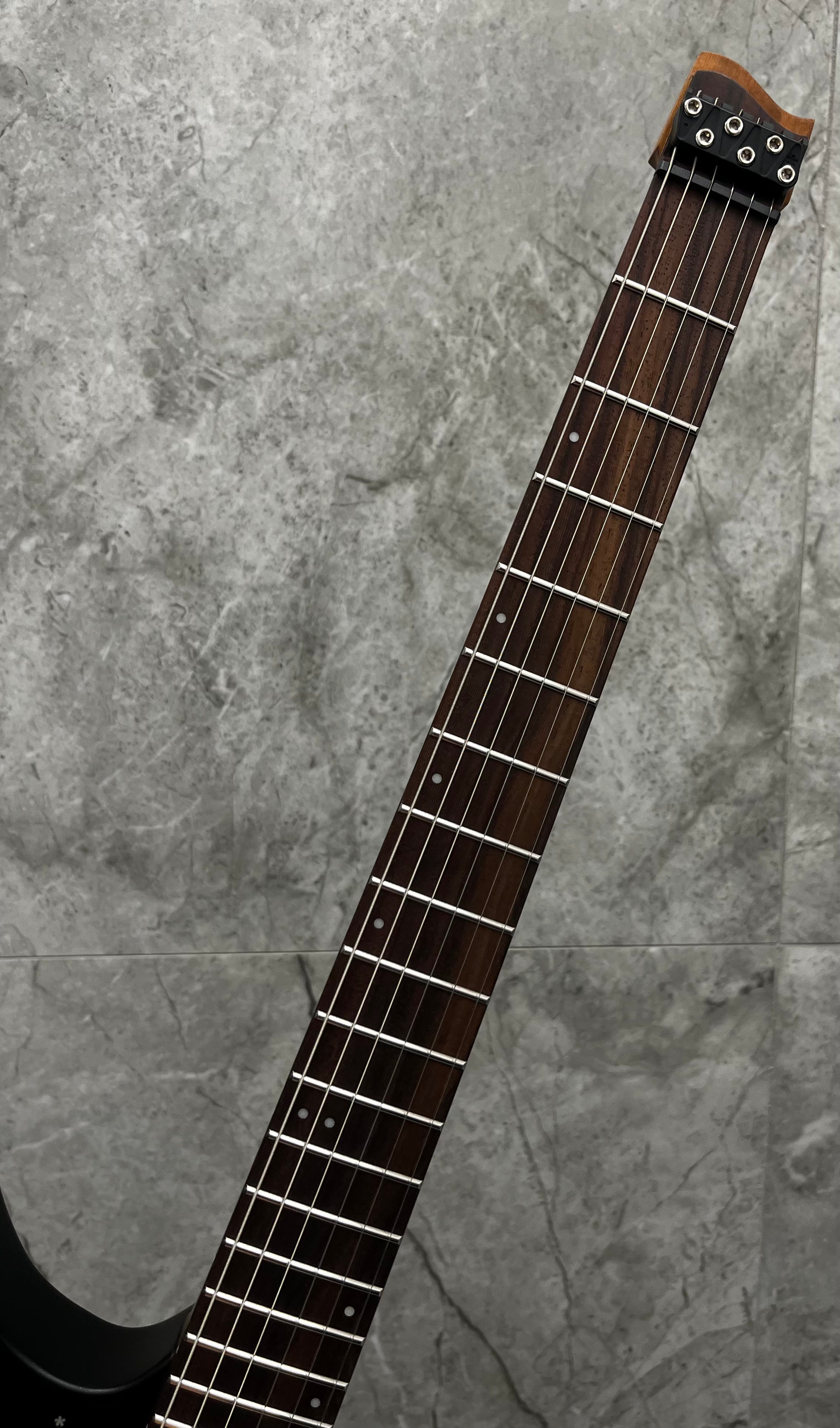 Strandberg Boden Essential 6 Black Granite BD6CT-24E-R-S-BK 2 YEAR WARRANTY SERIAL NUMBER C2517048 - 4 LBS 14 OZ