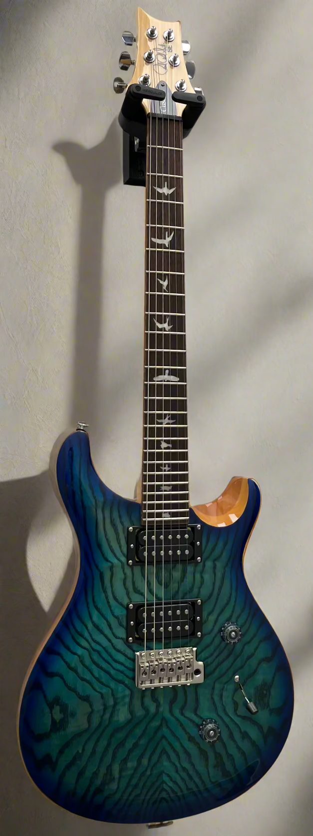 PRS Guitars Limited Edition SE Custom 24 Burled Ash Electric Guitar with Gigbag - Lake Blue 114983::LN: SERIAL NUMBER CTIG105926 - 7.6 LBS