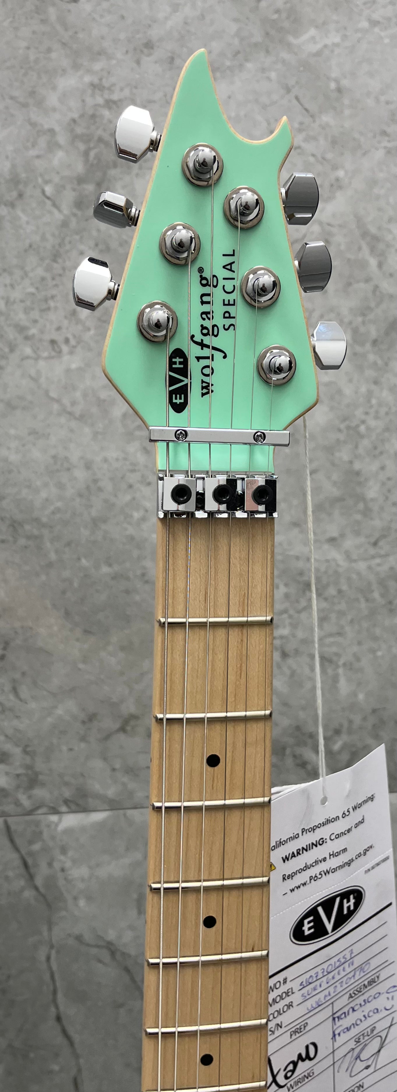 EVH Wolfgang Special Maple Fingerboard, Satin Surf Green 5107701557 SERIAL NUMBER WG220470M - 7.8 LBS
