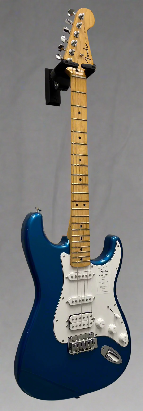 FENDER Standard Stratocaster HSS, Maple Fingerboard  Aqua Marine Metallic 0266420560 NEW 2025 MODEL SERIAL NUMBER ICF24000944 - 8.2 LBS