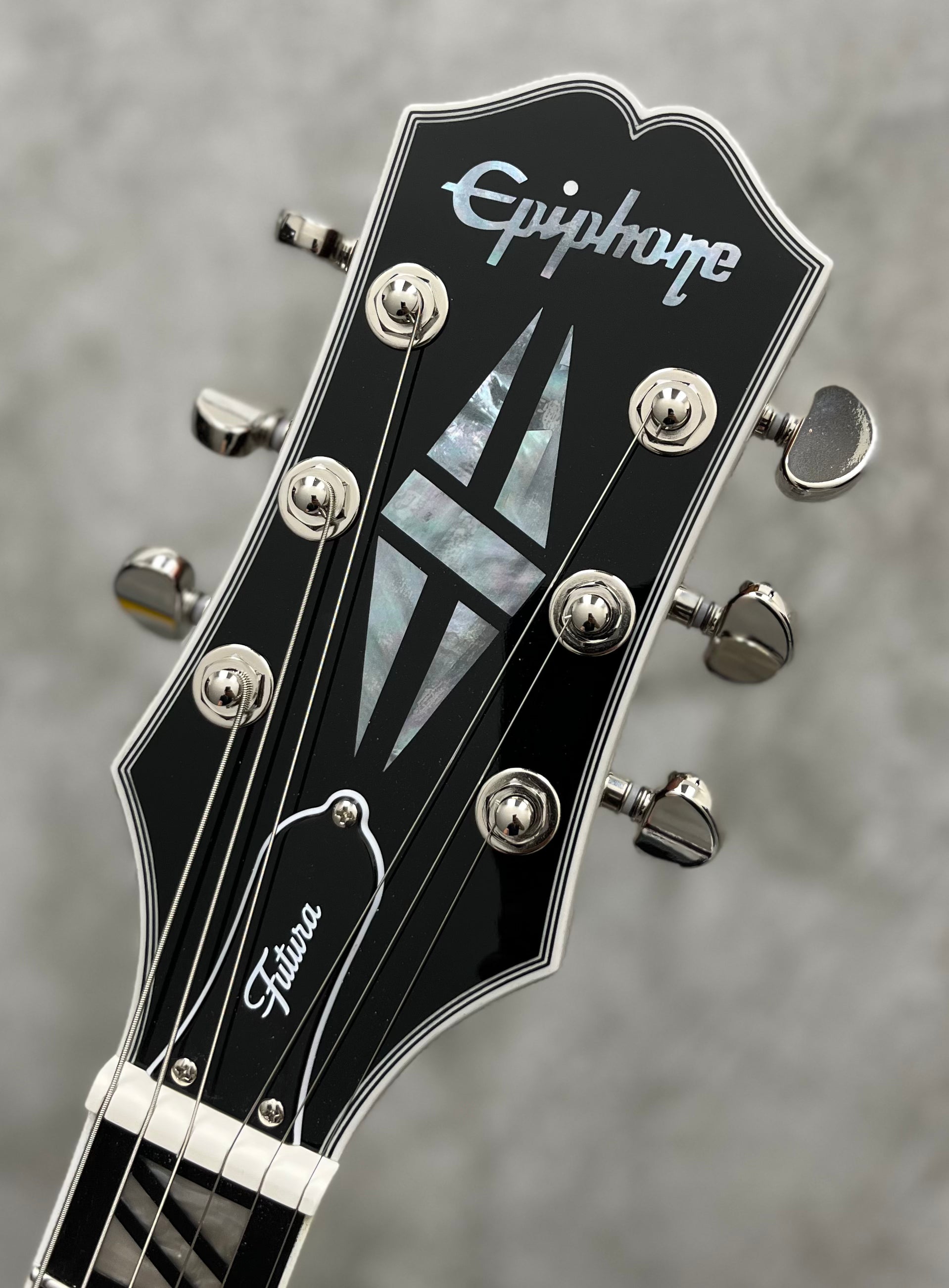 Epiphone Futura RD Custom W/ Stainless Steel Frets and Gig Bag Midnight Ember Shift EIFRDCMESNH SERIAL NUMBER 25121520367 - 8 LBS 12 OZ