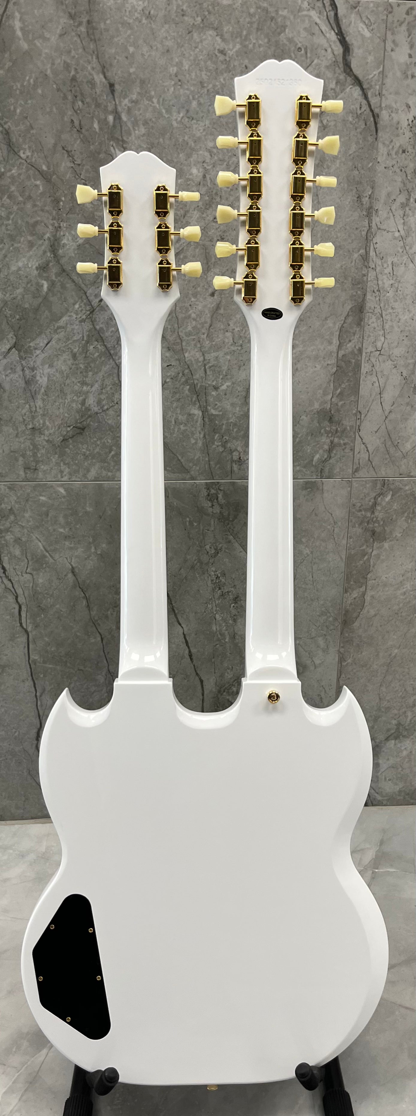 Epiphone EDS-1275 Doubleneck EI1275AWGH – Alpine White W/ HARDSHELL CASE LIMITED EDITION SERIAL NUMBER 25021521360 - 11.6 LBS