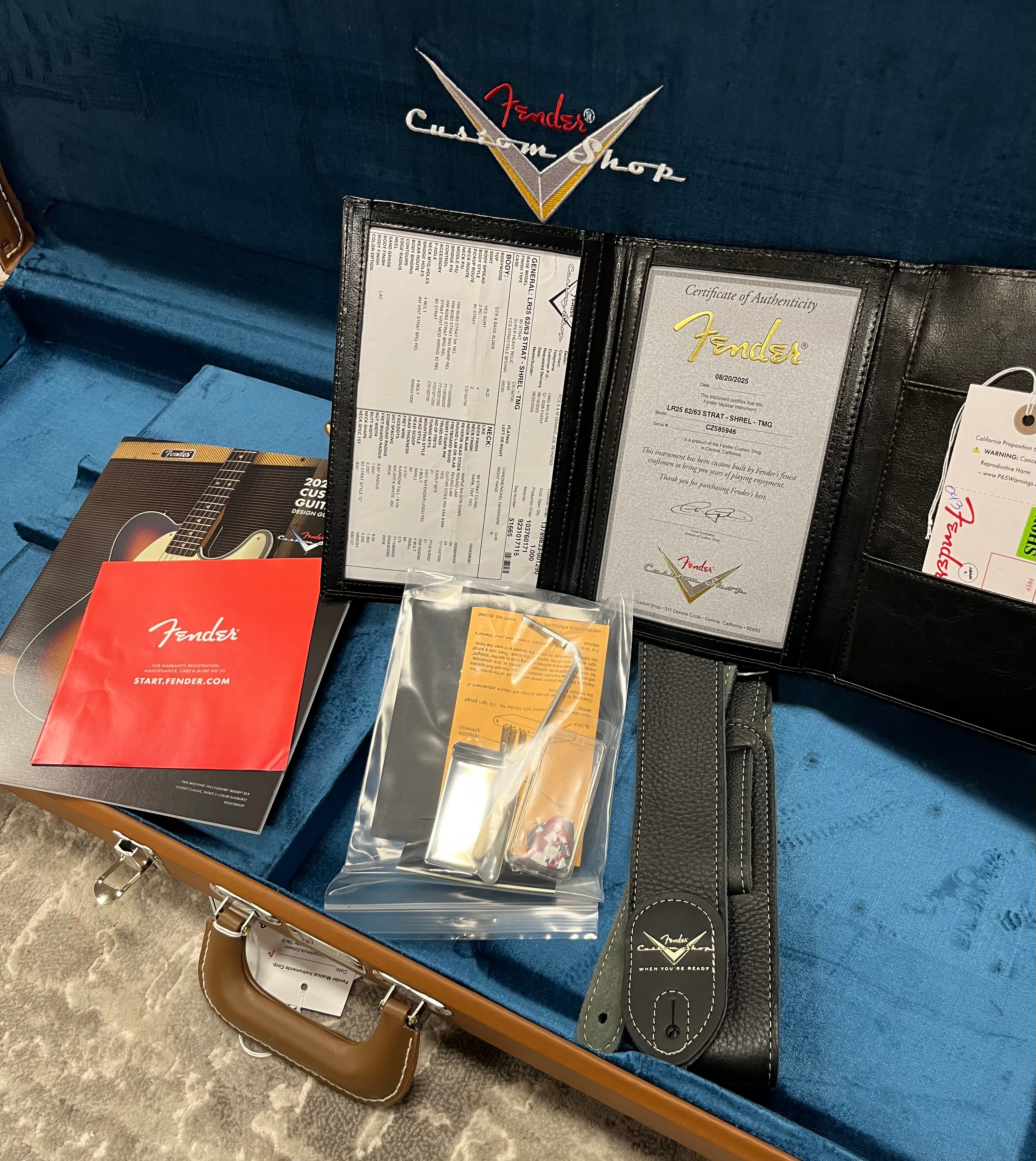 Fender USA Custom Shop Special Run 62/63 Stratocaster Super Heavy Relic Tomatillo Green 9231017115 SERIAL NUMBER CZ585946 - 7 LBS 14 OZ