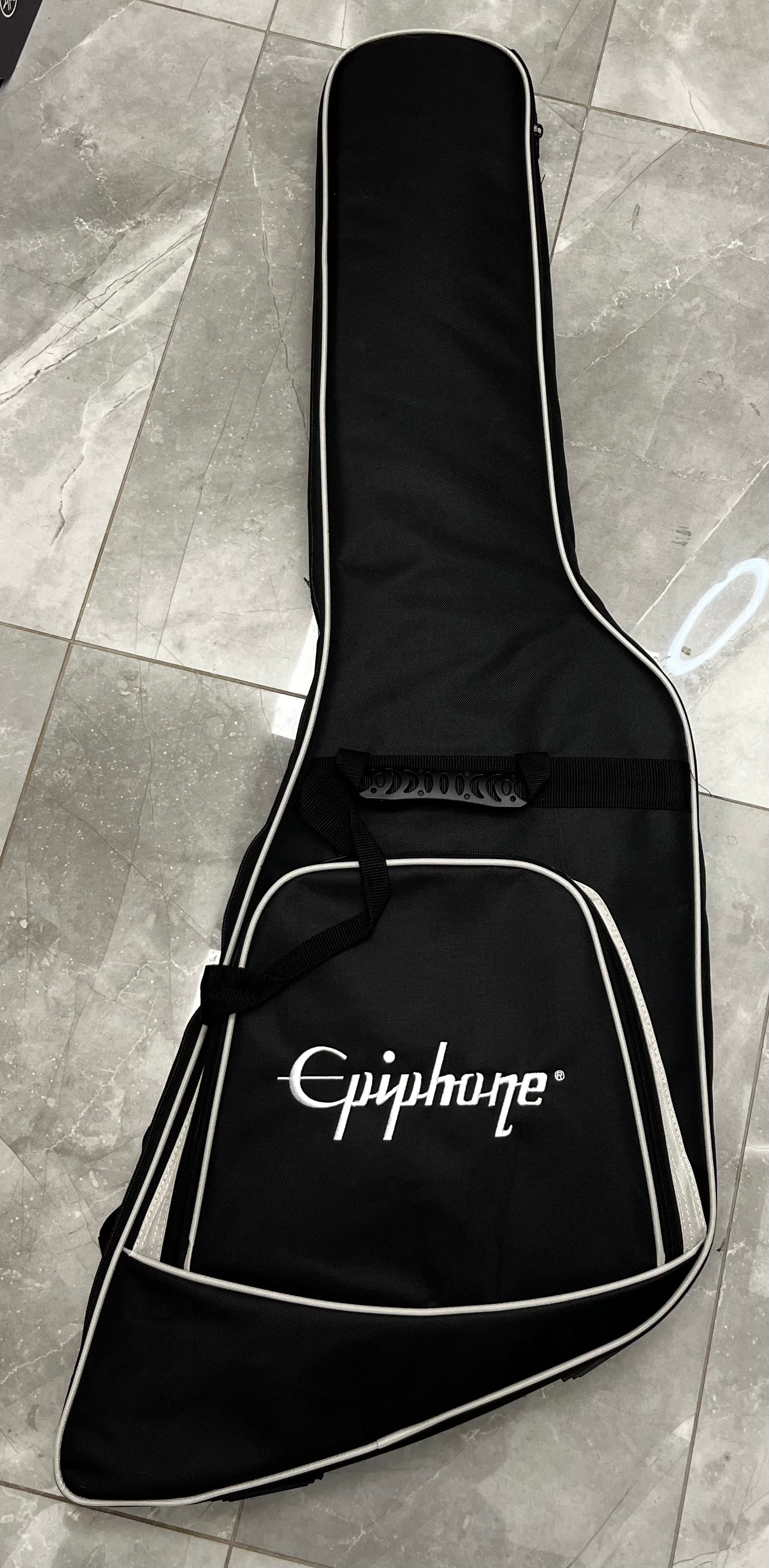 Epiphone Explorer 80s Electric Guitar with Gigbag - Classic White EIEX8CWNH SERIAL NUMBER 26041522270 - 7 LBS 6 OZ