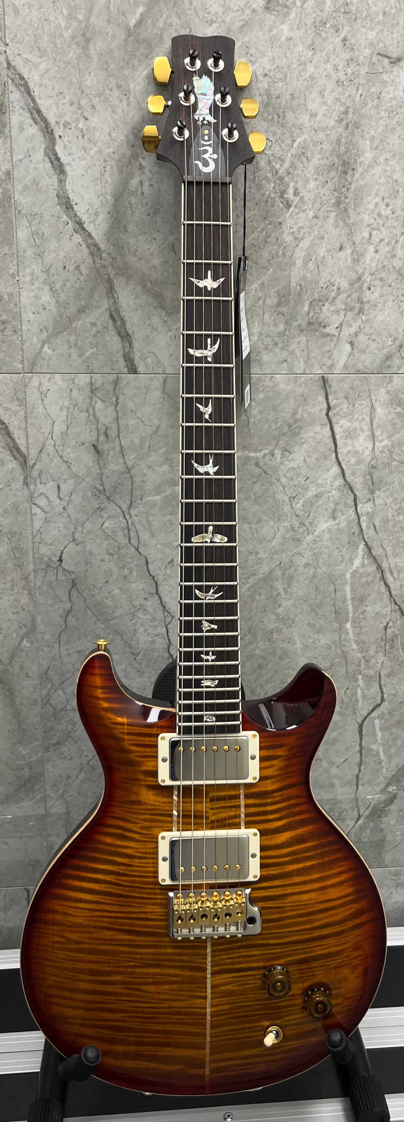 PRS USA SANTANA RETRO 10 TOP DARK CHERRY SUNBURST - HAND PICKED 0415522 W/ Hardshell SERIAL NUMBER 250415522 - 8.0 LBS