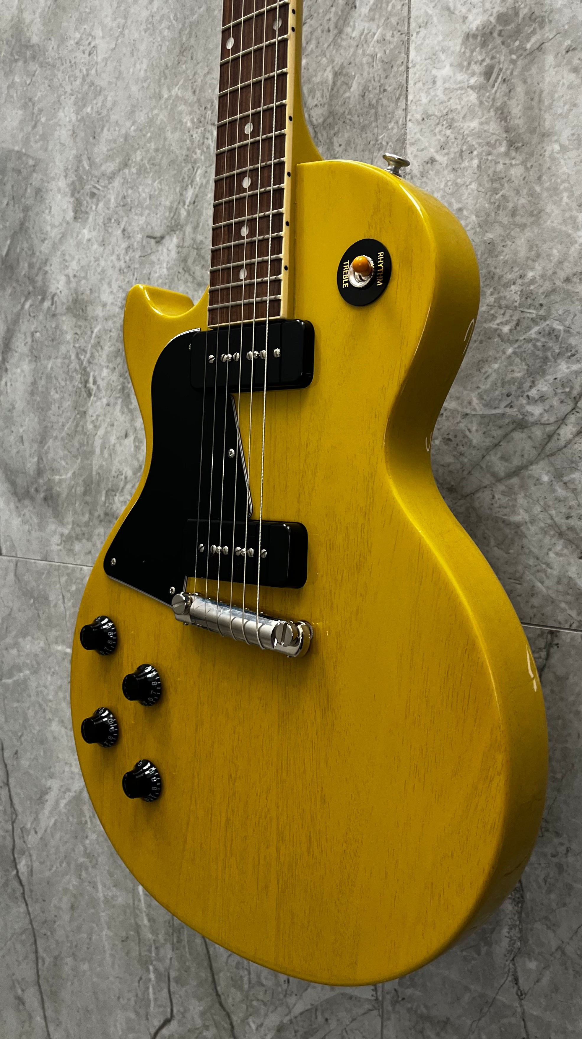 Gibson USA Les Paul Special Left Handed - TV Yellow LPSP00TVNHLH SERIAL NUMBER 230150258 7 lbs 11 oz