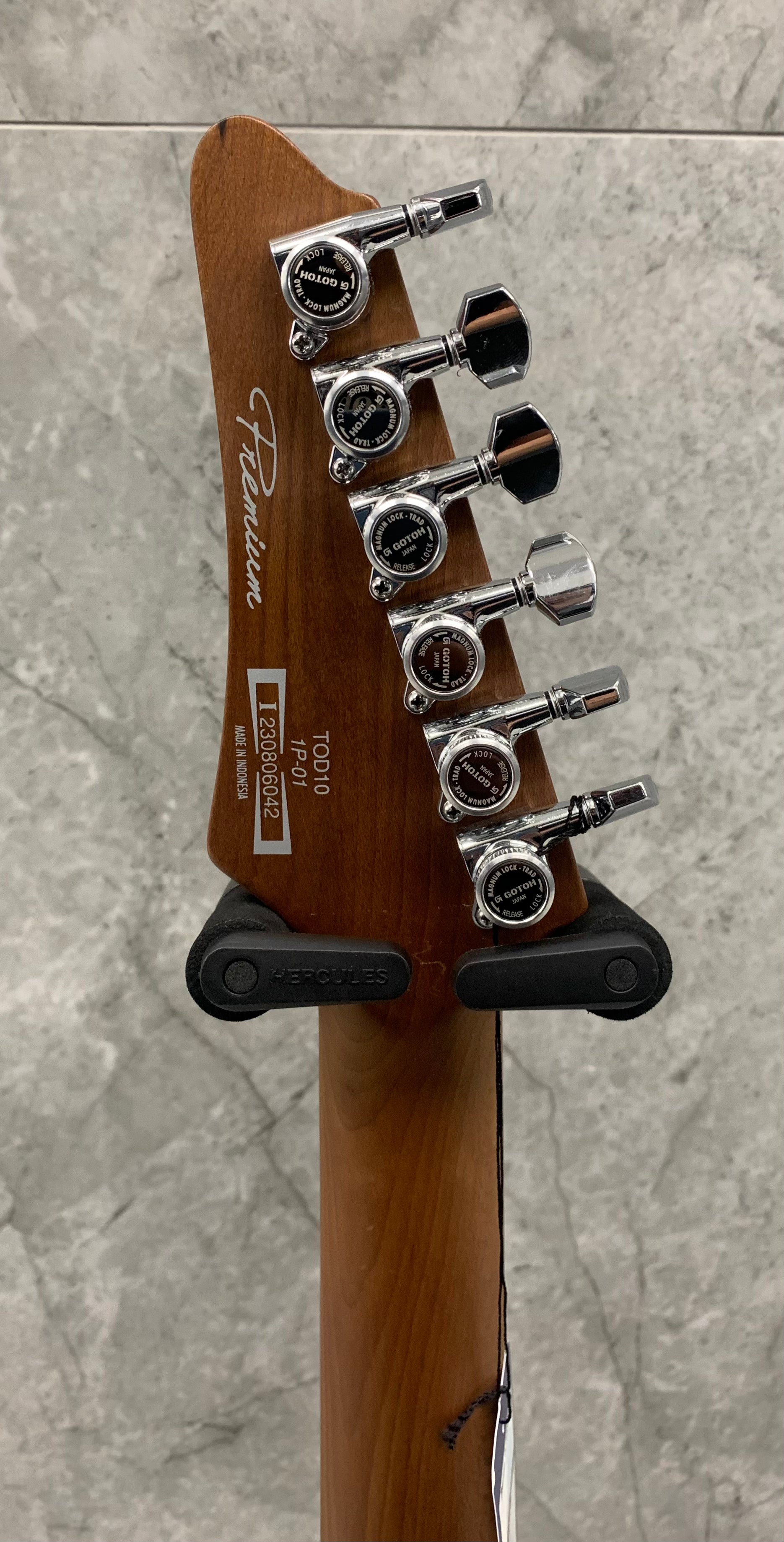 Ibanez TOD10 Tim Henson Signature Electric Guitar - Silver TOD10 SERIAL NUMBER I230806042 - 7.8 LBS