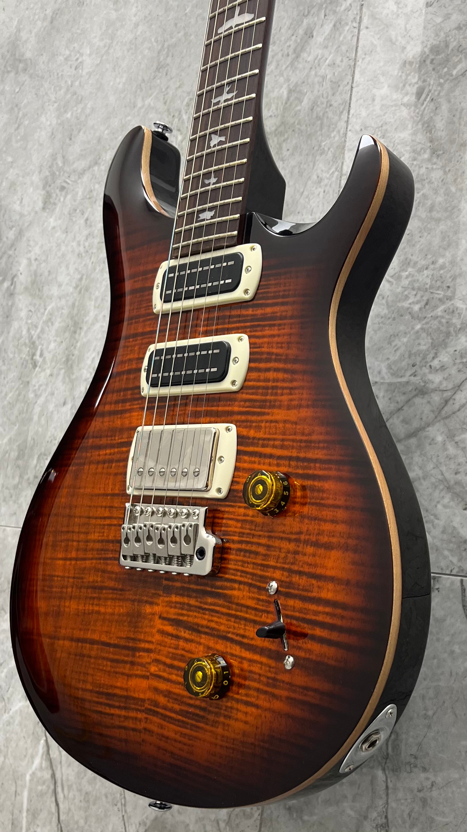 PRS Guitars SE Studio Electric Guitar with Gigbag - Orange Tiger Smokeburst 114384::OB SERIAL NUMBER CTIH014265 - 7 LBS 13 OZ