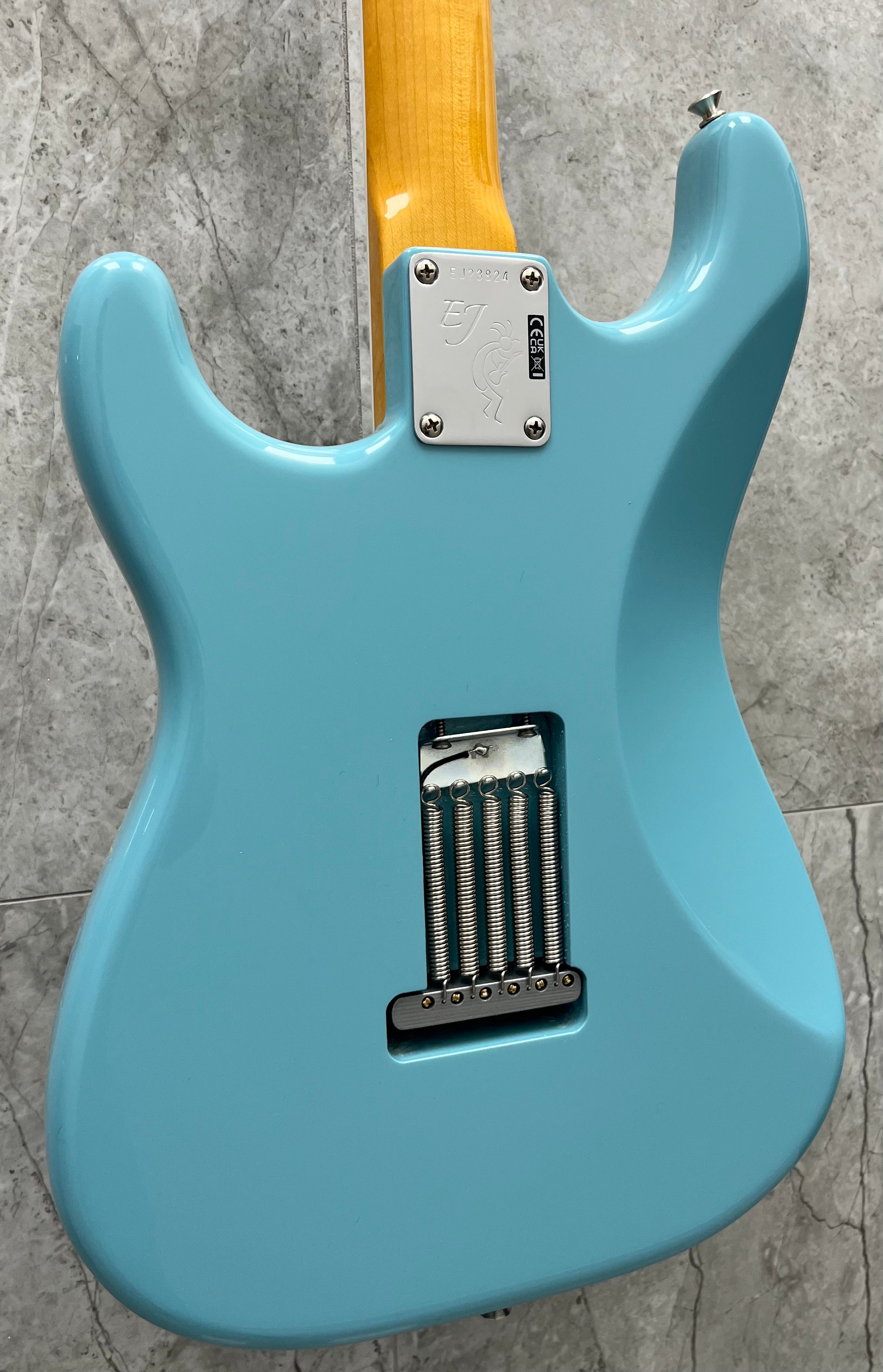 Fender USA Eric Johnson Stratocaster, Rosewood Fingerboard, Tropical Turquoise 0117700897 SERIAL NUMBER ES23824 - 7.6 LBS