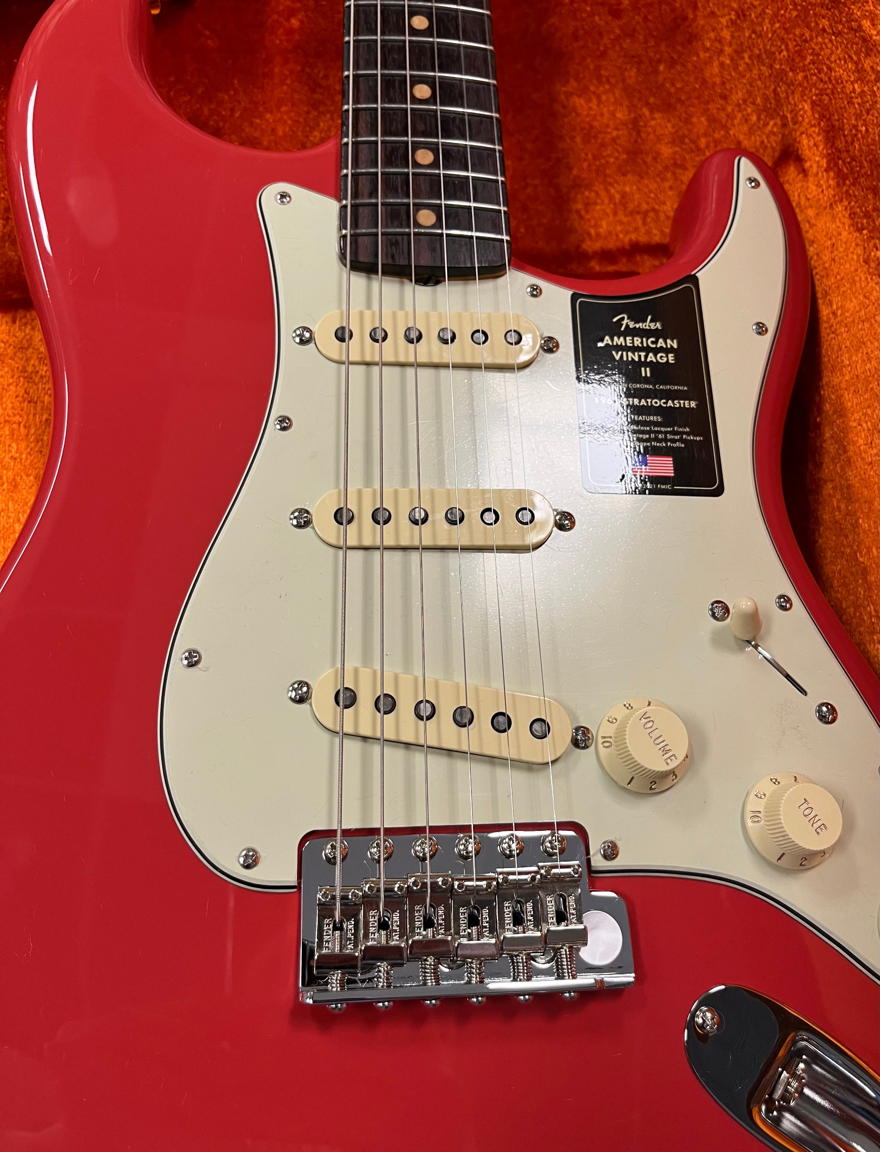 Fender American Vintage II 1961 Stratocaster Rosewood Fingerboard, Fiesta Red 0110250840 SERIAL NUMBER V2448005 - 8.0 LBS