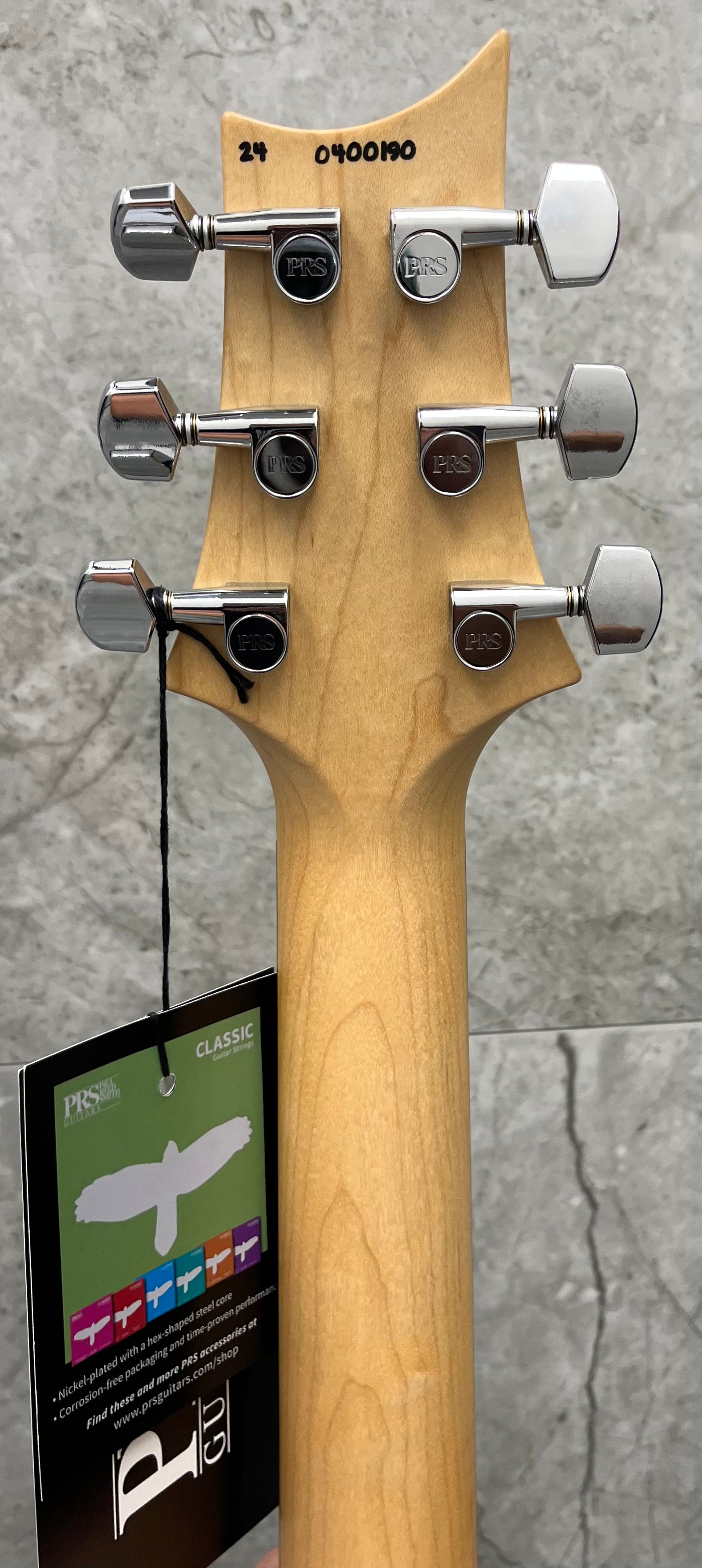 PRS Guitars USA CE24 KN - Black Top with Natural Back 112784