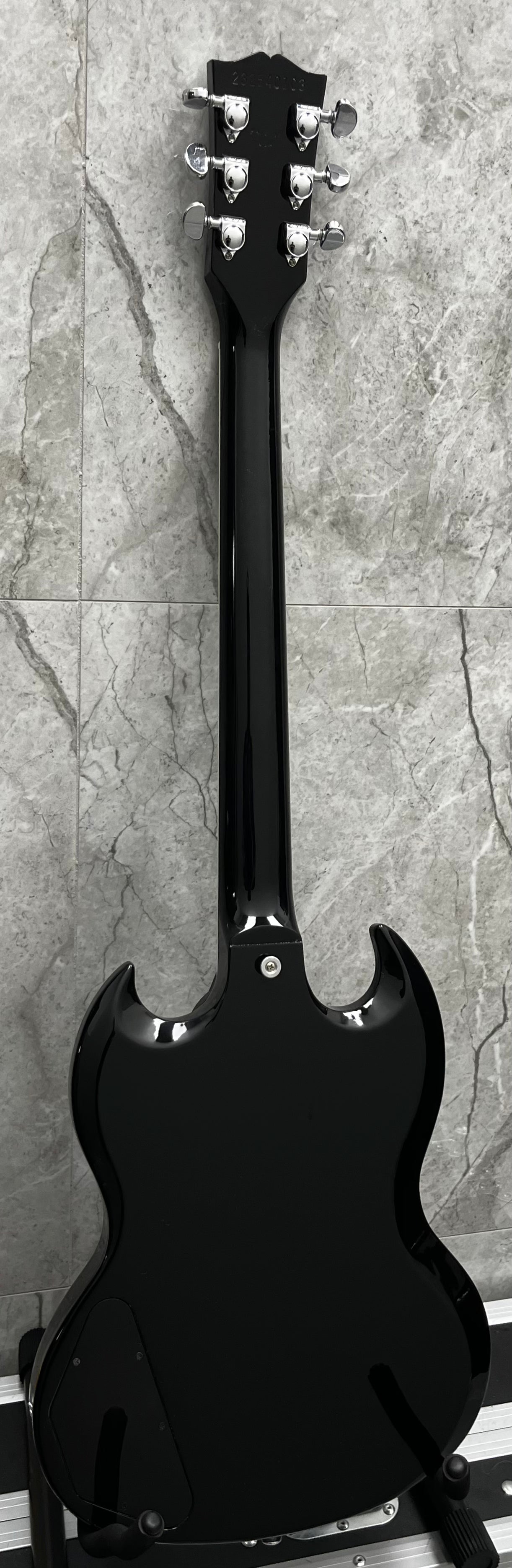 Gibson USA SG Standard Electric Guitar with Softshell Case - Ebony Silverburst SGSG23BSCH SERIAL NUMBER 232540103 - 6 LBS 5 OZ