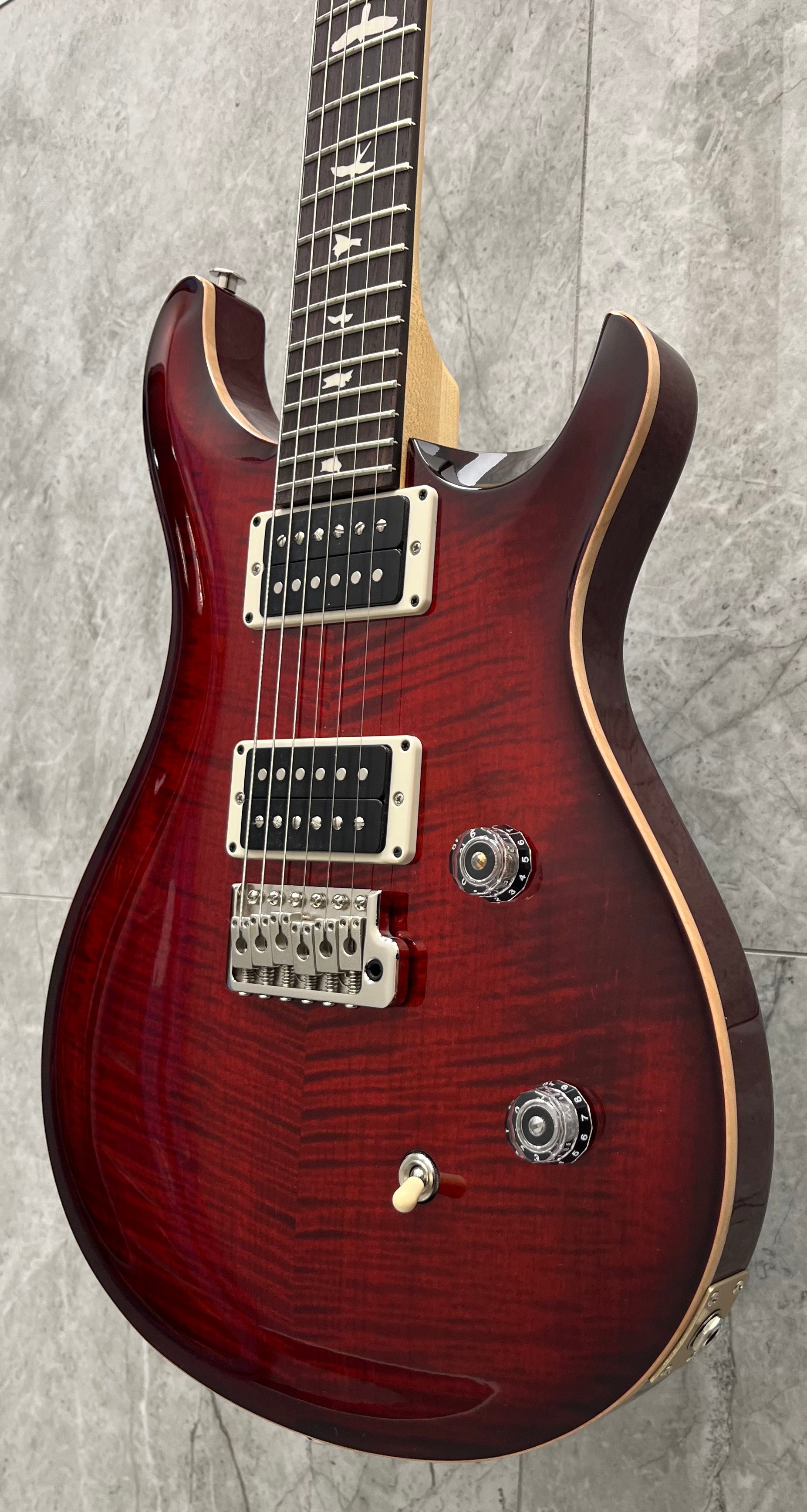PRS Guitars USA CE24 FR - Fire Red Burst 112784::FR: SERIAL NUMBER 24 0400190 - 7.2 LBS