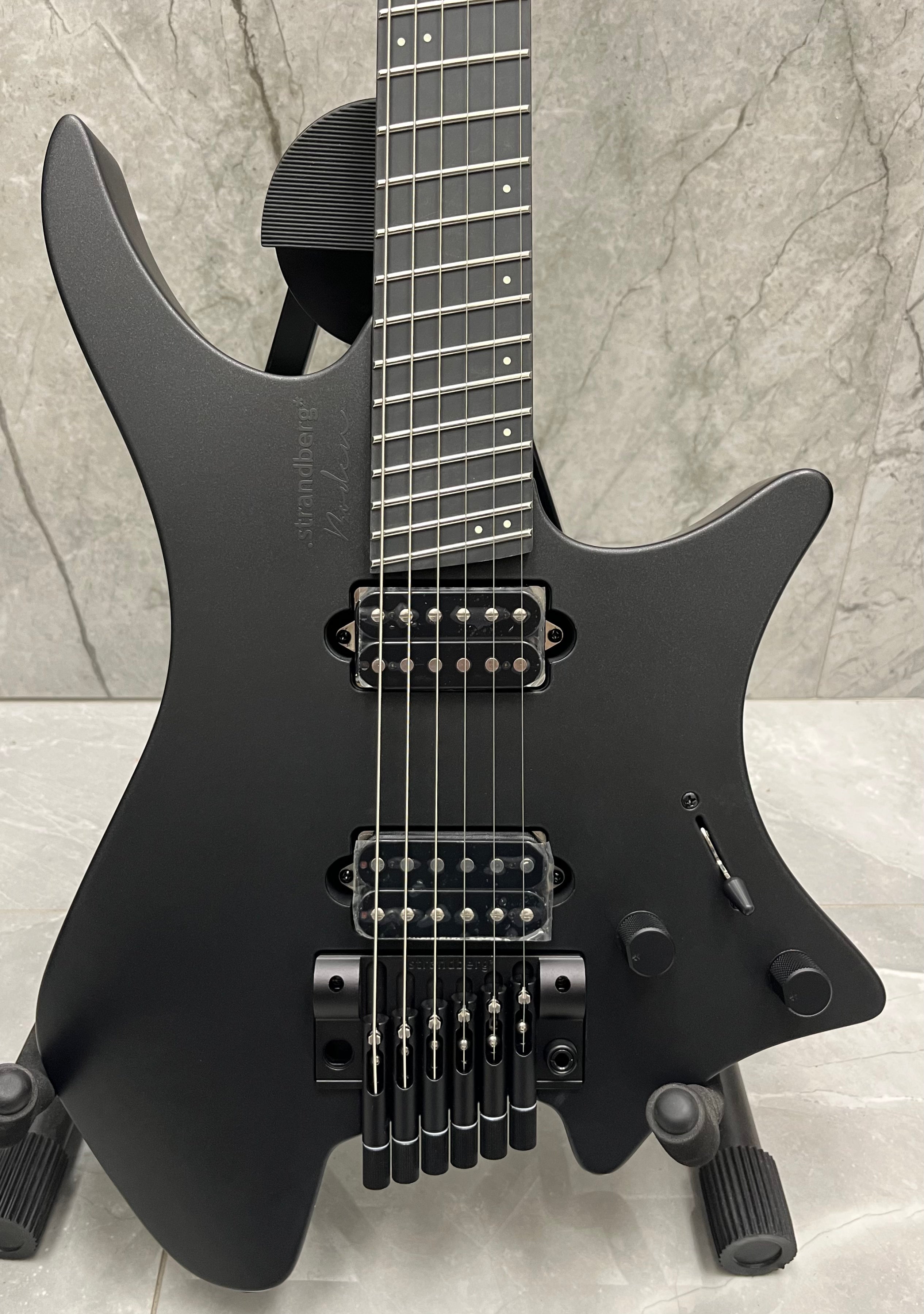 Strandberg Boden Metal NX 6 Tremolo Black Granite BD6TCT-24M-L-M-BK SERIAL NUMBER C2505633 - 5 LBS 1 OZ