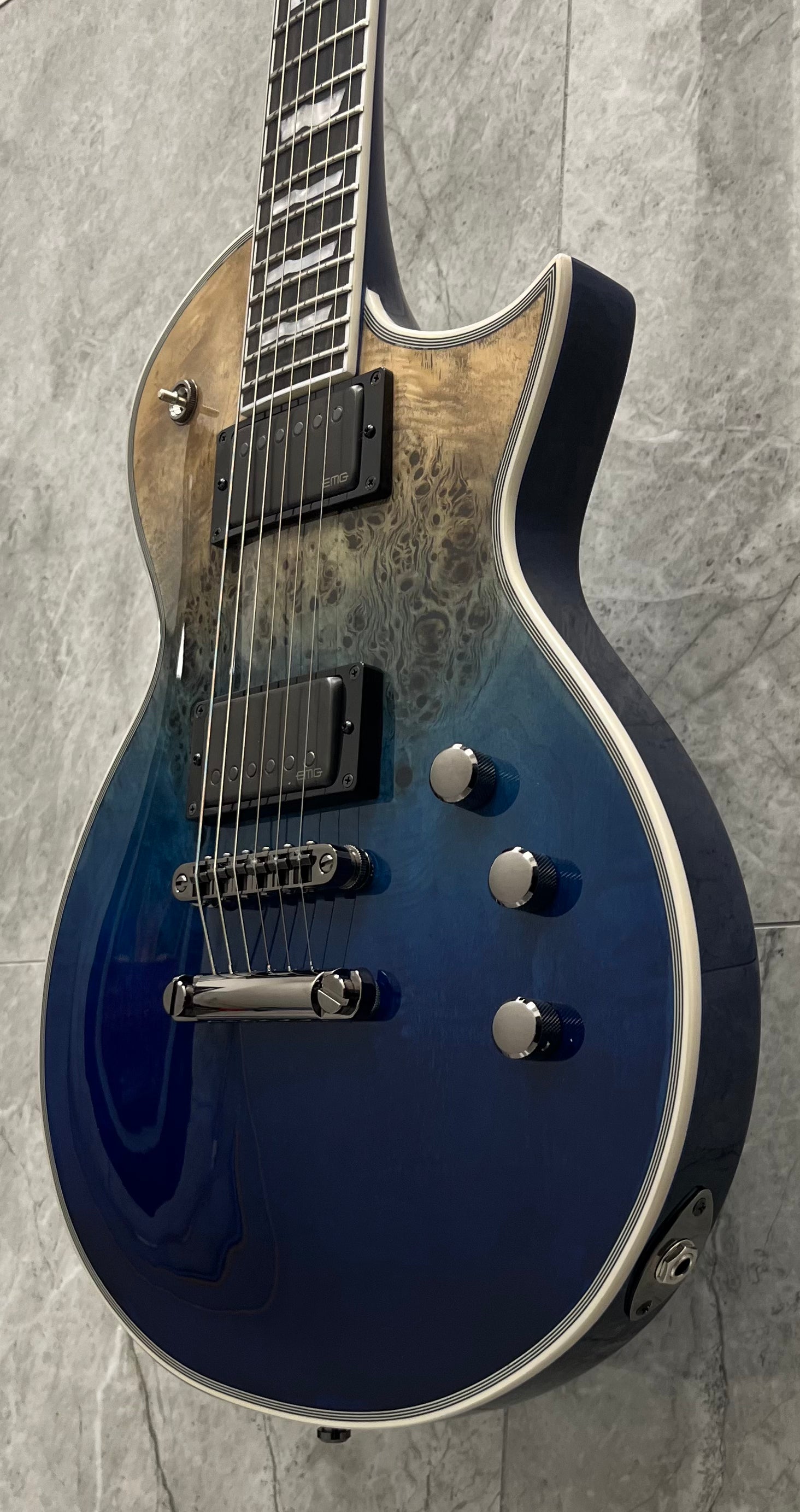 ESP E-II Eclipse Guitar MADE IN JAPAN Blue Natural Fade EIIECBMBLUNFD PLAYER GRADE SERIAL NUMBER ES6590253 - 8 LBS 4 OZ