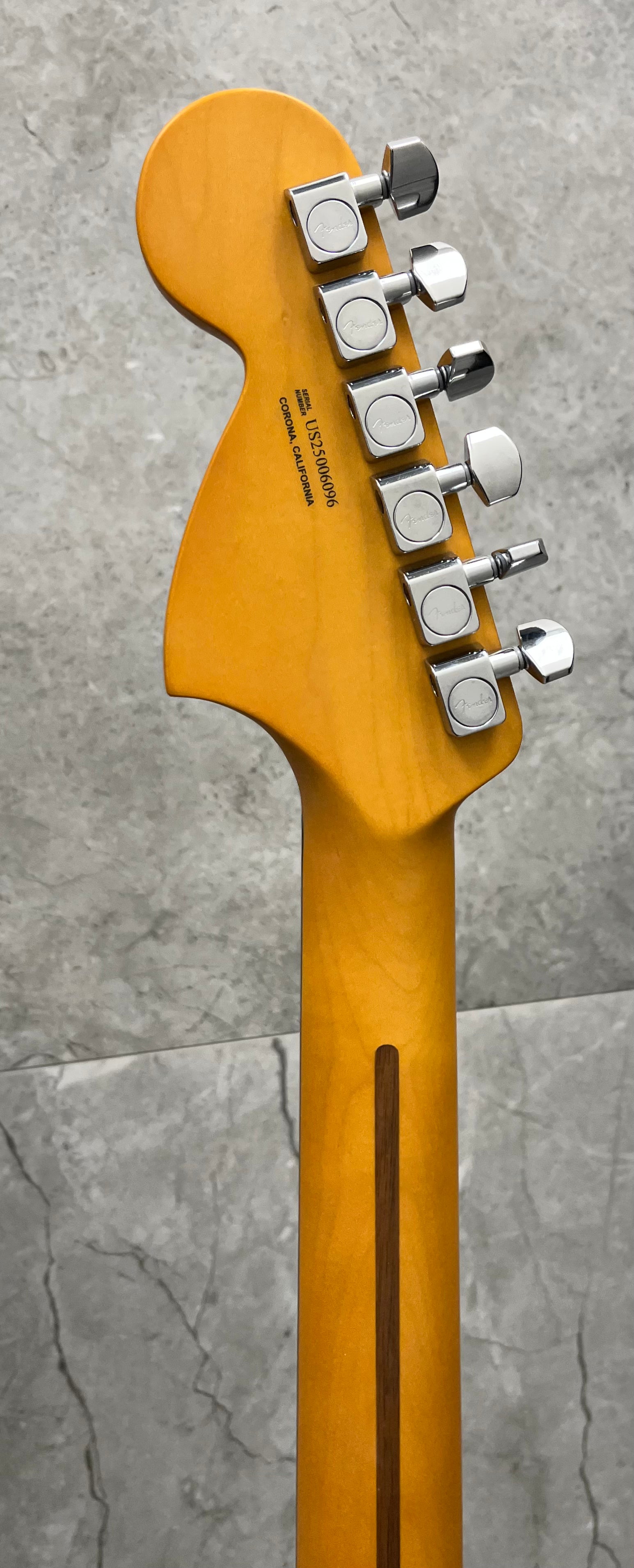 Fender American Professional II Telecaster Deluxe Rosewood Fingerboard Dark Night 0113960761 SERIAL NUMBER US25006096 - 8.0 LBS