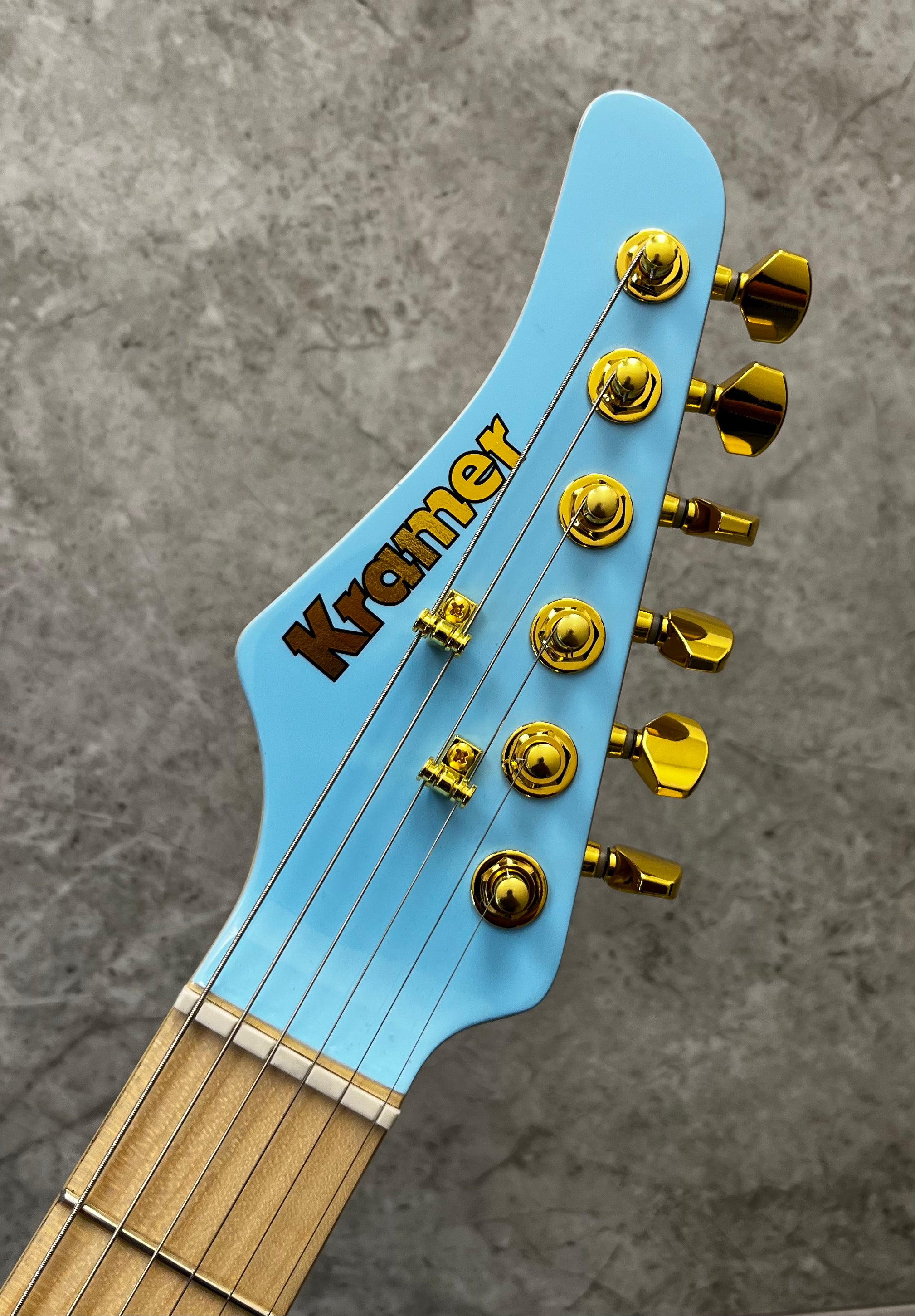 Kramer Malina Moye Pacer Deluxe KPDMMSBGH W/ GIG BAG SERIAL NUMBER 26021520633 - 7 LBS 10 OZ
