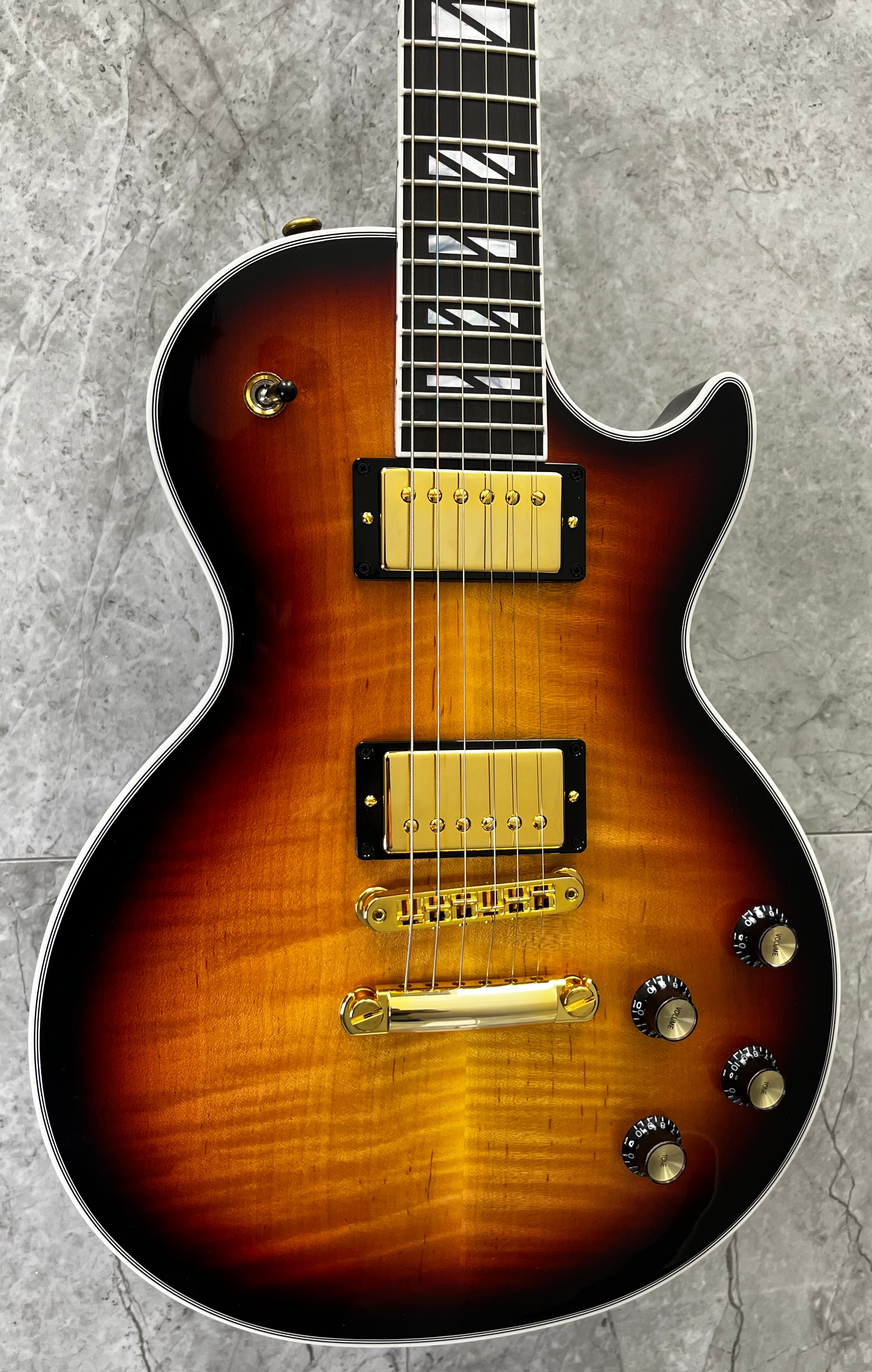 Gibson USA Les Paul Supreme - Fireburst LPSU00FIGH SERIAL NUMBER 205240326 - 7 LBS 14 OZ