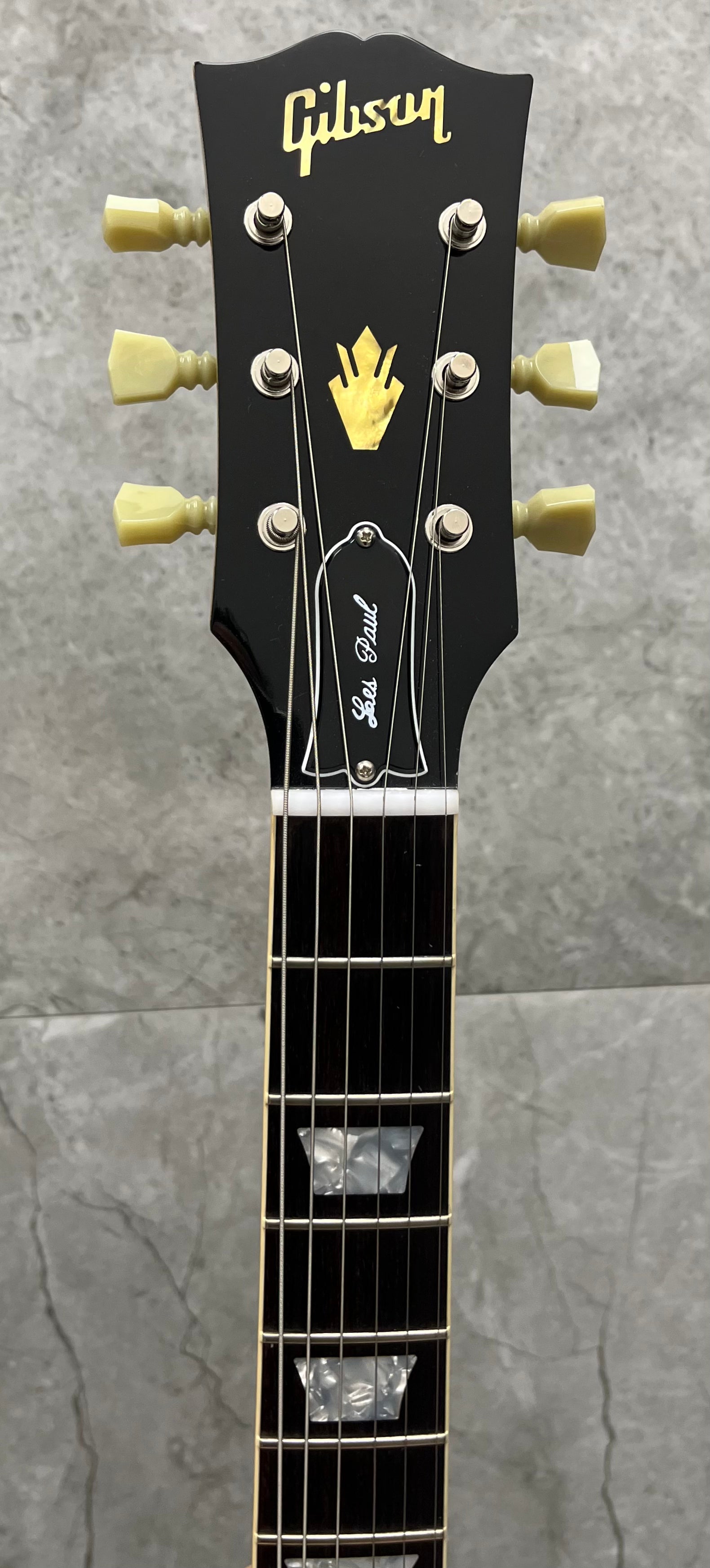 Gibson USA CUSTOM SHOP 1968 Les Paul Standard Goldtop Reissue Gloss 60s Gold LPR68GTCH SERIAL NUMBER 406098 8.8 LBS