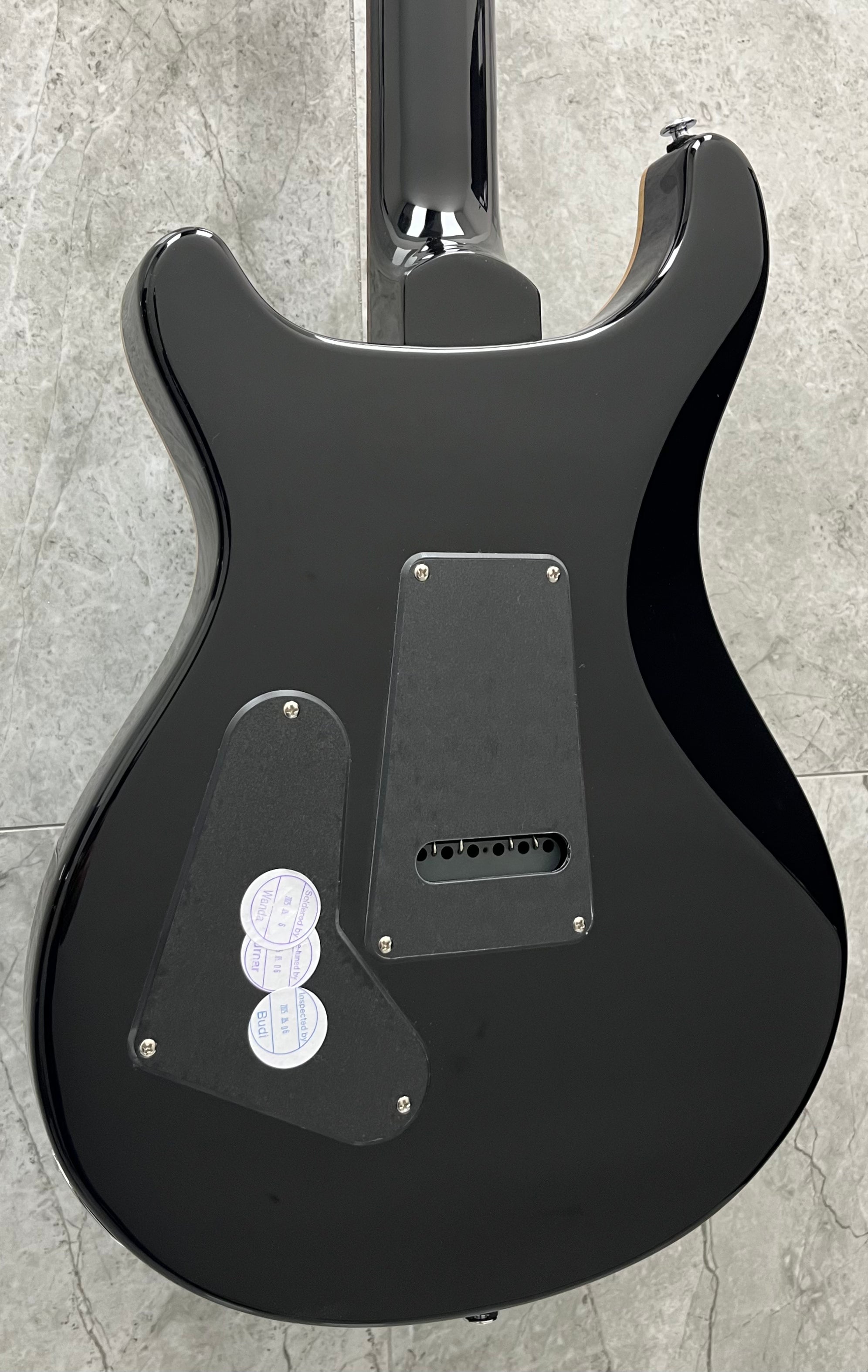 PRS GUITARS SE Custom 24 Quilt TOP – Sapphire 108191:SA SERIAL NUMBER CTIH030773 - 8.0 LBS