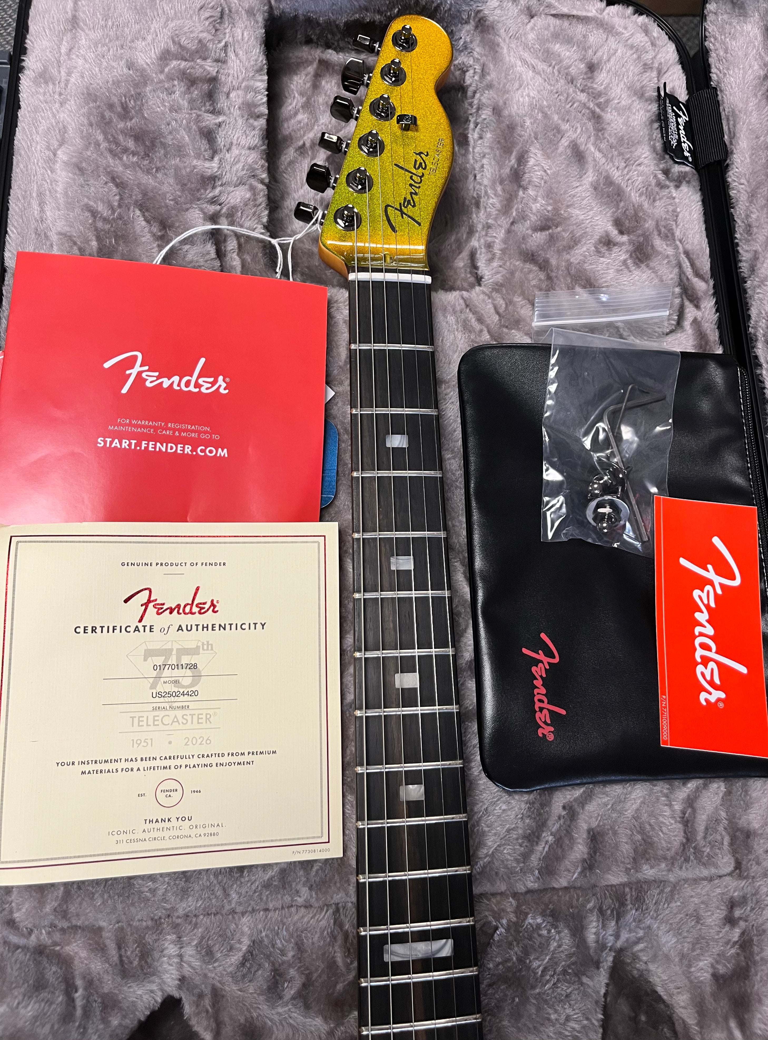 Fender 75th Anniversary American Ultra II Telecaster Ebony Fingerboard, Liquid Gold 0177011728
