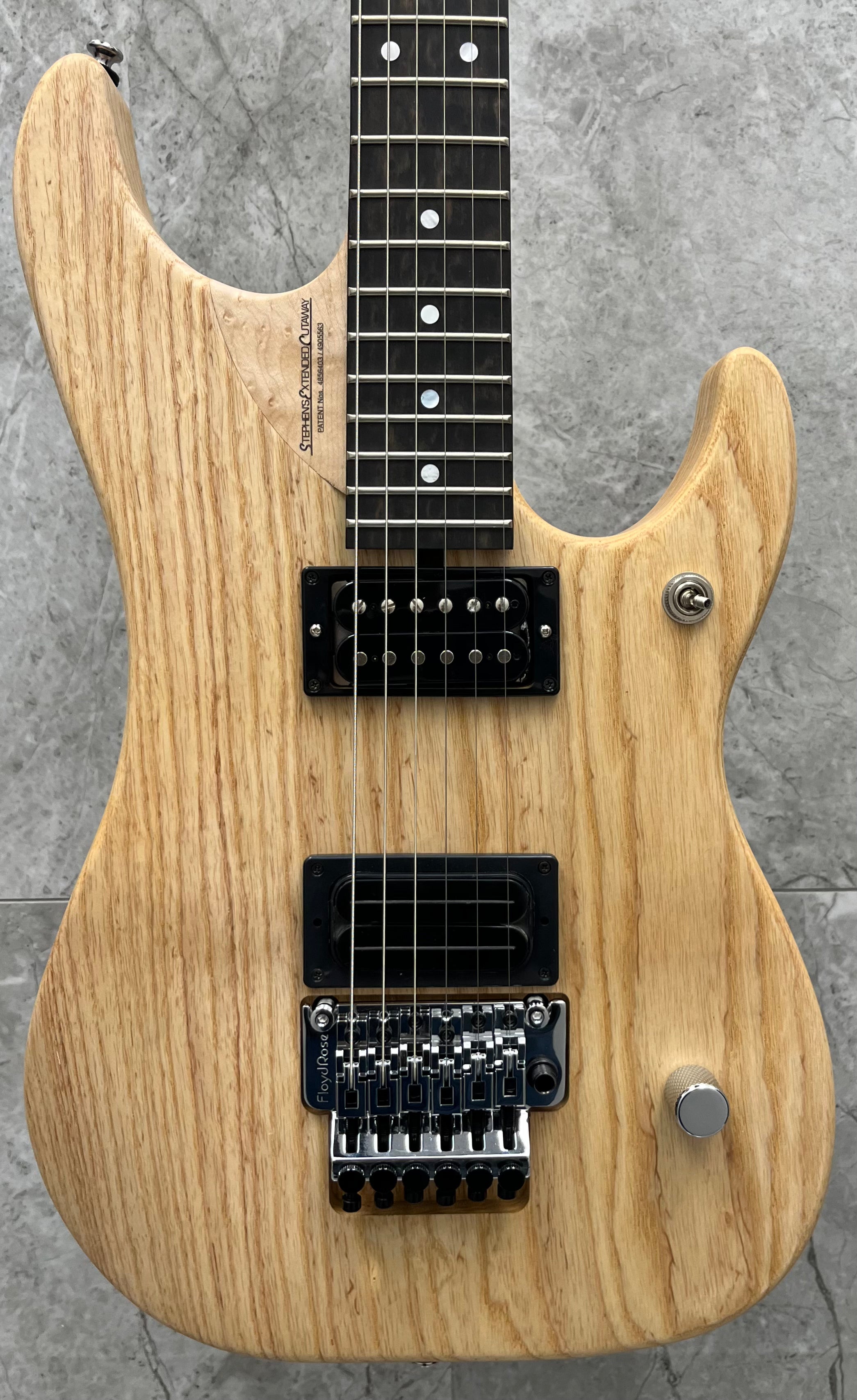 Washburn USA N4 Nuno Bettencourt Swamp Ash Natural Matte Finish N4ESANM-D SERIAL NUMBER 2509524 - 6 LBS 10 OZ