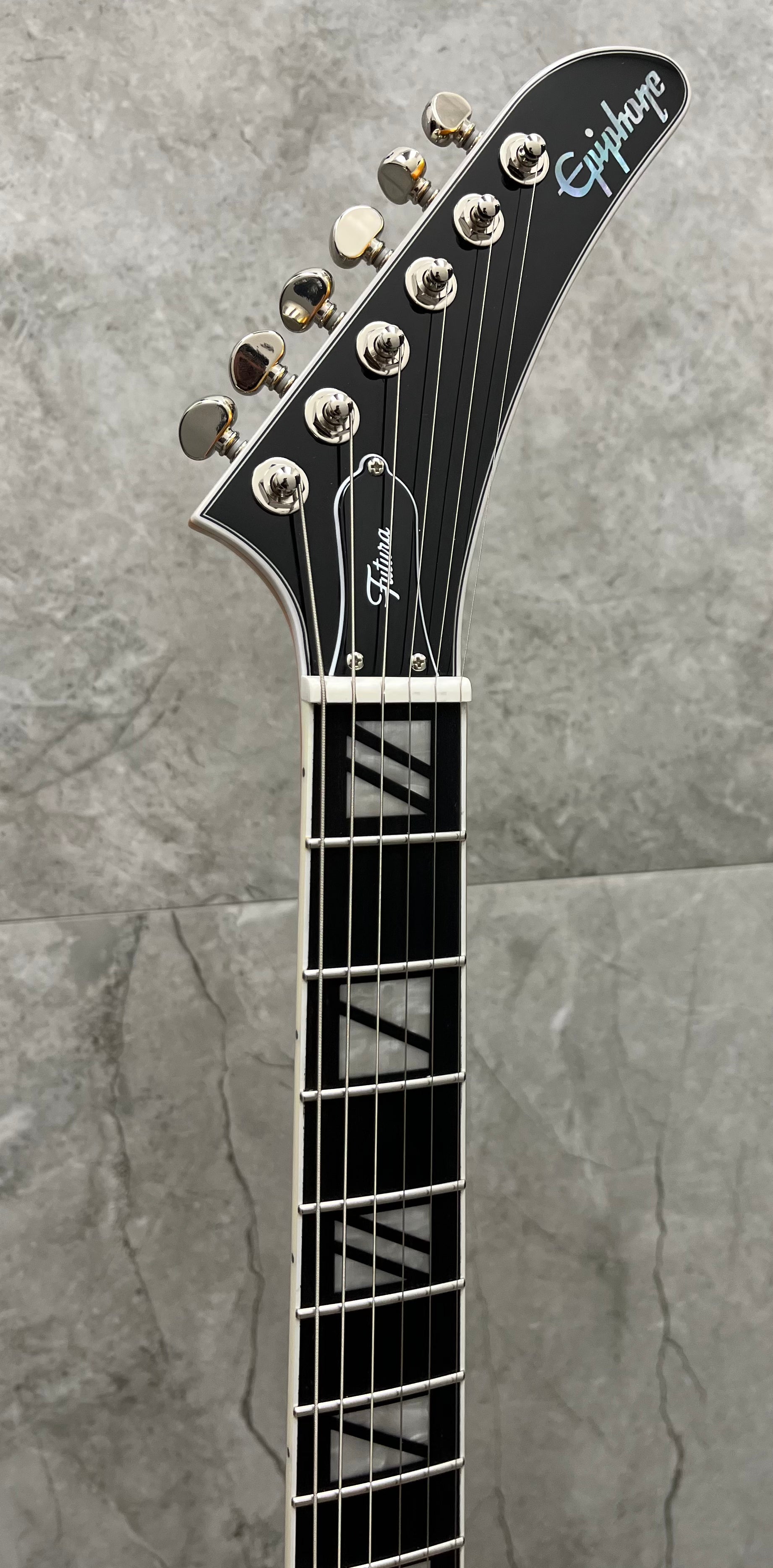 Epiphone Futura Explorer Custom W/ Stainless Steel Frets and Gig Bag Firestorm Shift EIFEXCFSSNH
