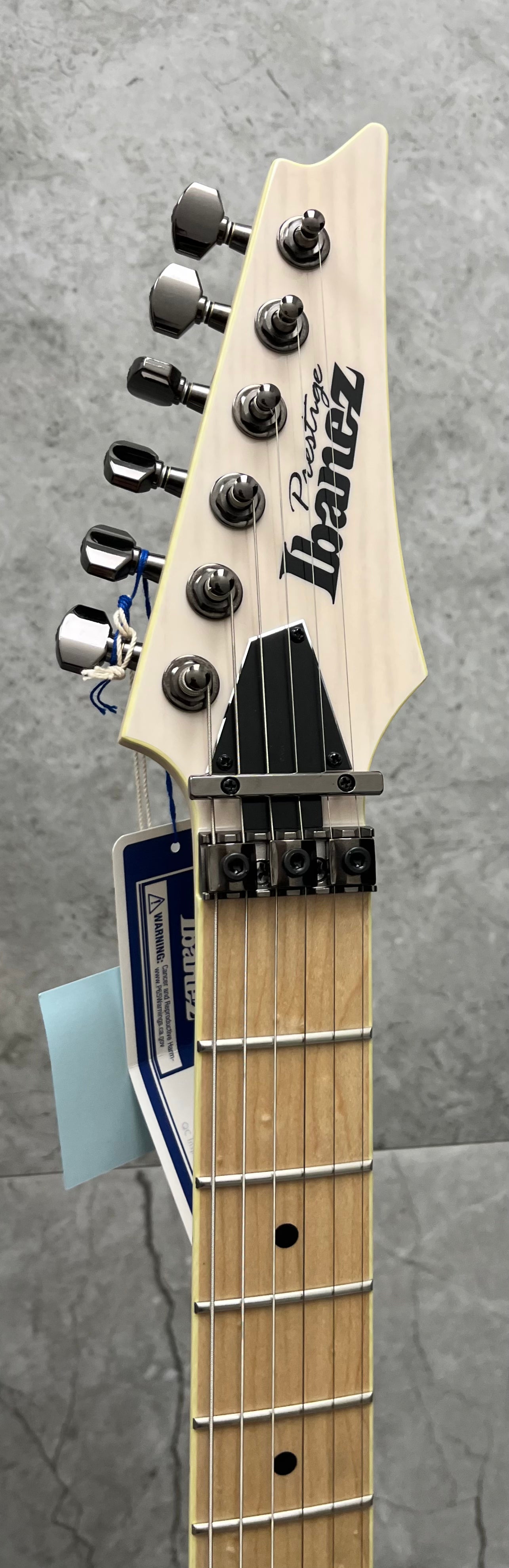 Ibanez Prestige Made in Japan RG652AHM Antique White Blonde RG652AHMAWD SERIAL NUMBER F2431902 - 8.2 LBS