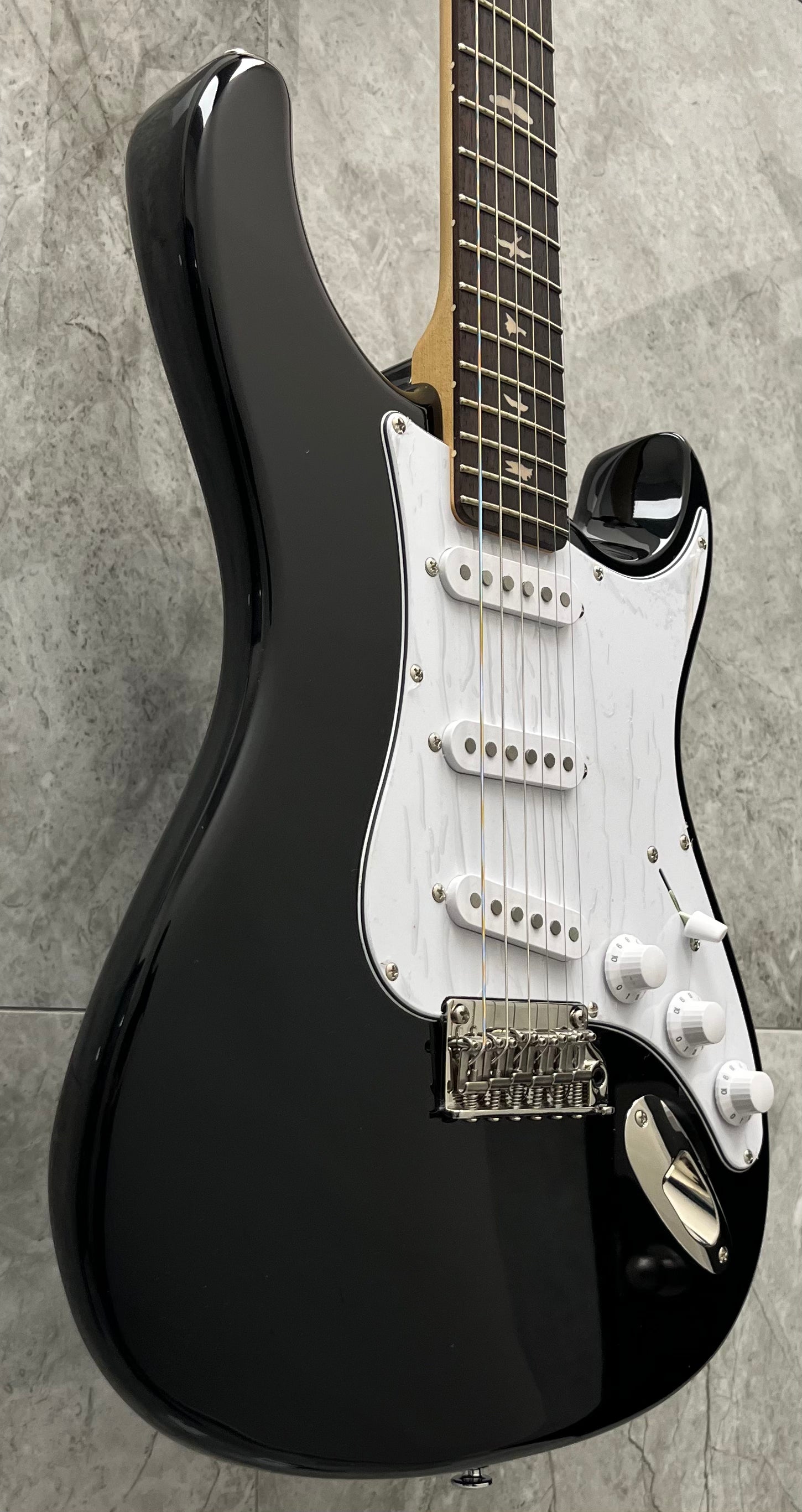 PRS Guitars John Mayer Silver Sky SE Electric Guitar with Gigbag - Piano Black 109639::9J: SERIAL NUMBER CTIF074288 - 7 LBS 5 OZ