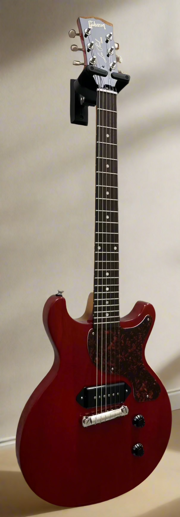 Gibson USA Les Paul Junior Double Cut Vintage Cherry w/ Hard Shell case LPJDTORT24VENH SERIAL NUMBER 231840239 - 6.6 LBS