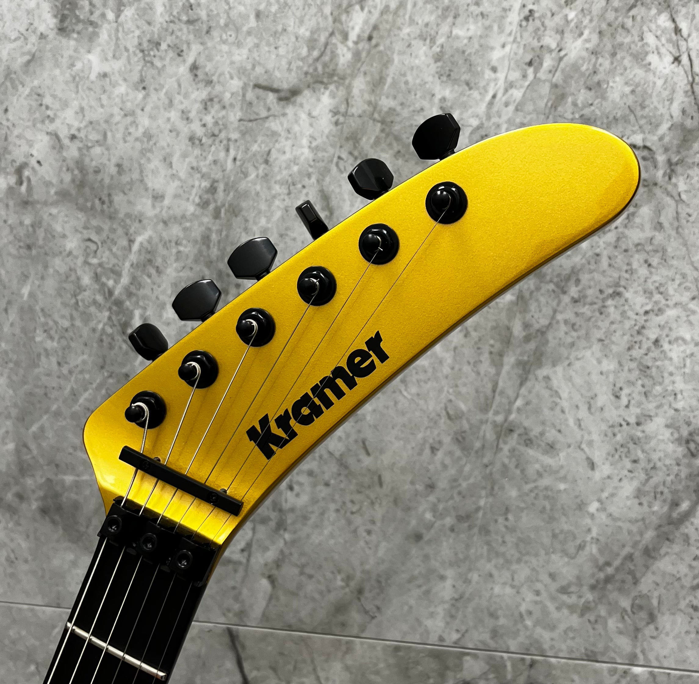 Kramer 50th Anniversary Series - Curated K5084 84 Gold Gloss Finish W/ GIG BAG SERIAL NUMBER 26012901150 - 8 LBS 3 OZ