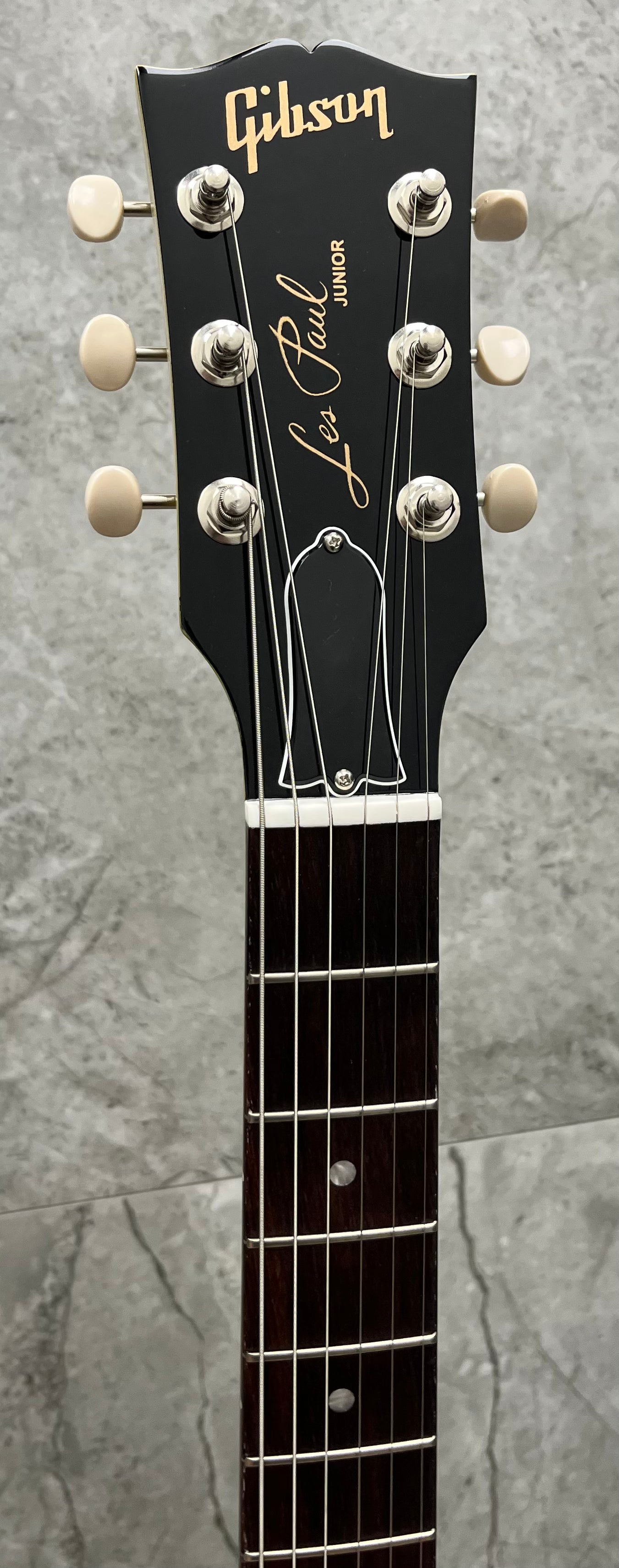 Gibson USA Les Paul Junior Electric Guitar with Hardshell Case - TV Yellow LPJR00TVNH