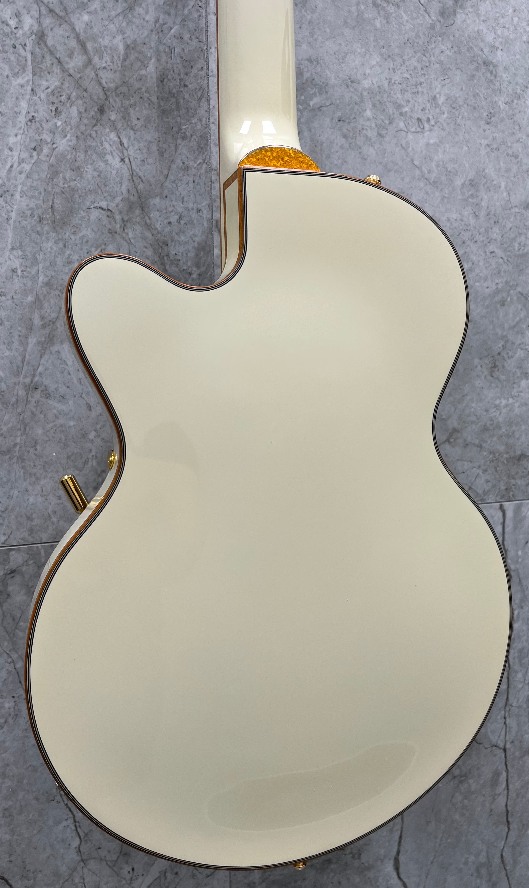 Gretsch Electromatic Chris Rocha Broadkaster Jr. Center Block, Rosewood Fingerboard, Vintage White 2509701653 SERIAL NUMBER CYGC23110721 - 7.0 LBS