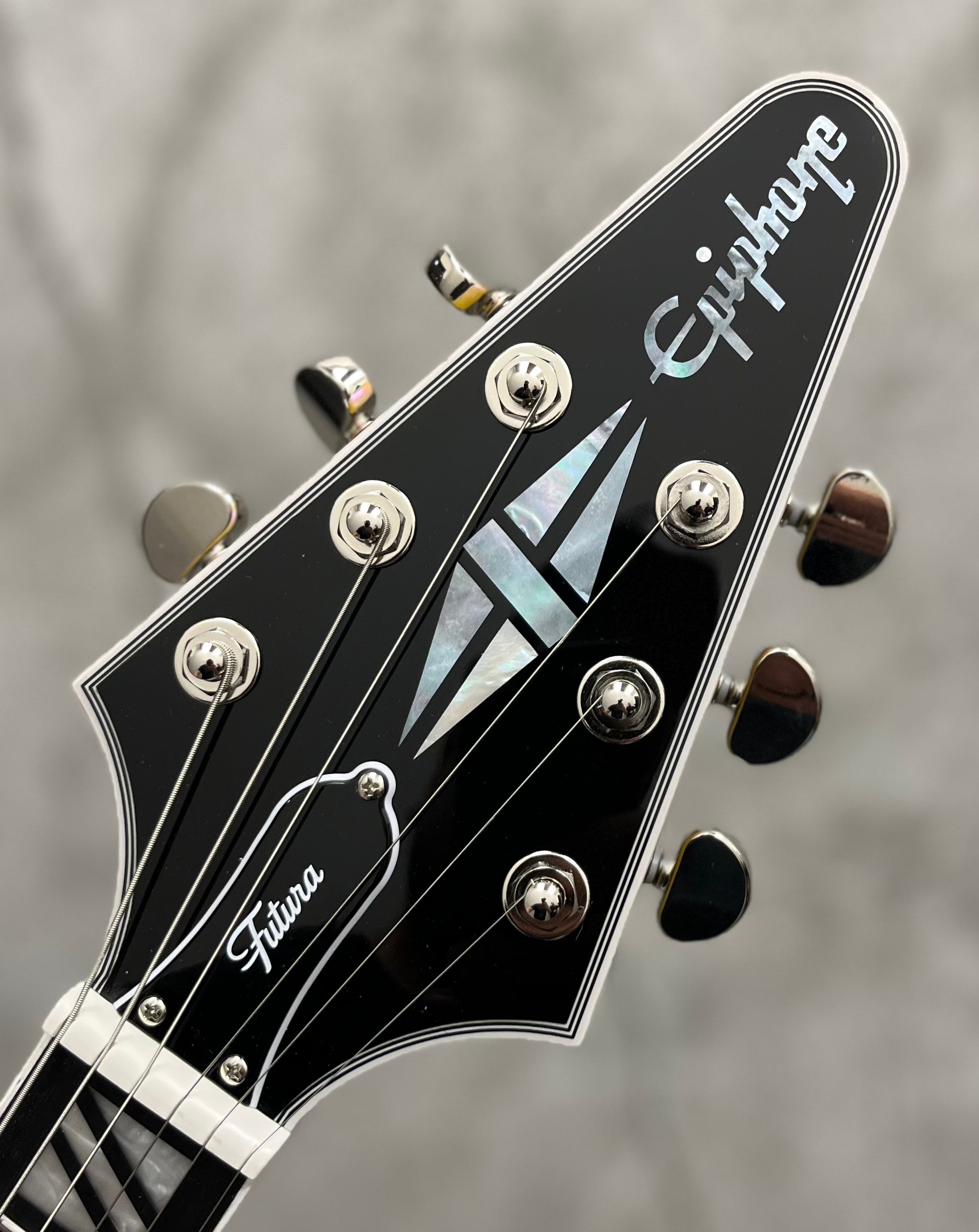 Epiphone Futura Flying V Custom Stainless Steel Frets Solaris Shift W/ GIG BAG EIFFVCSLSNH SERIAL NUMBER 25111526099 - 7 LBS 10 OZ
