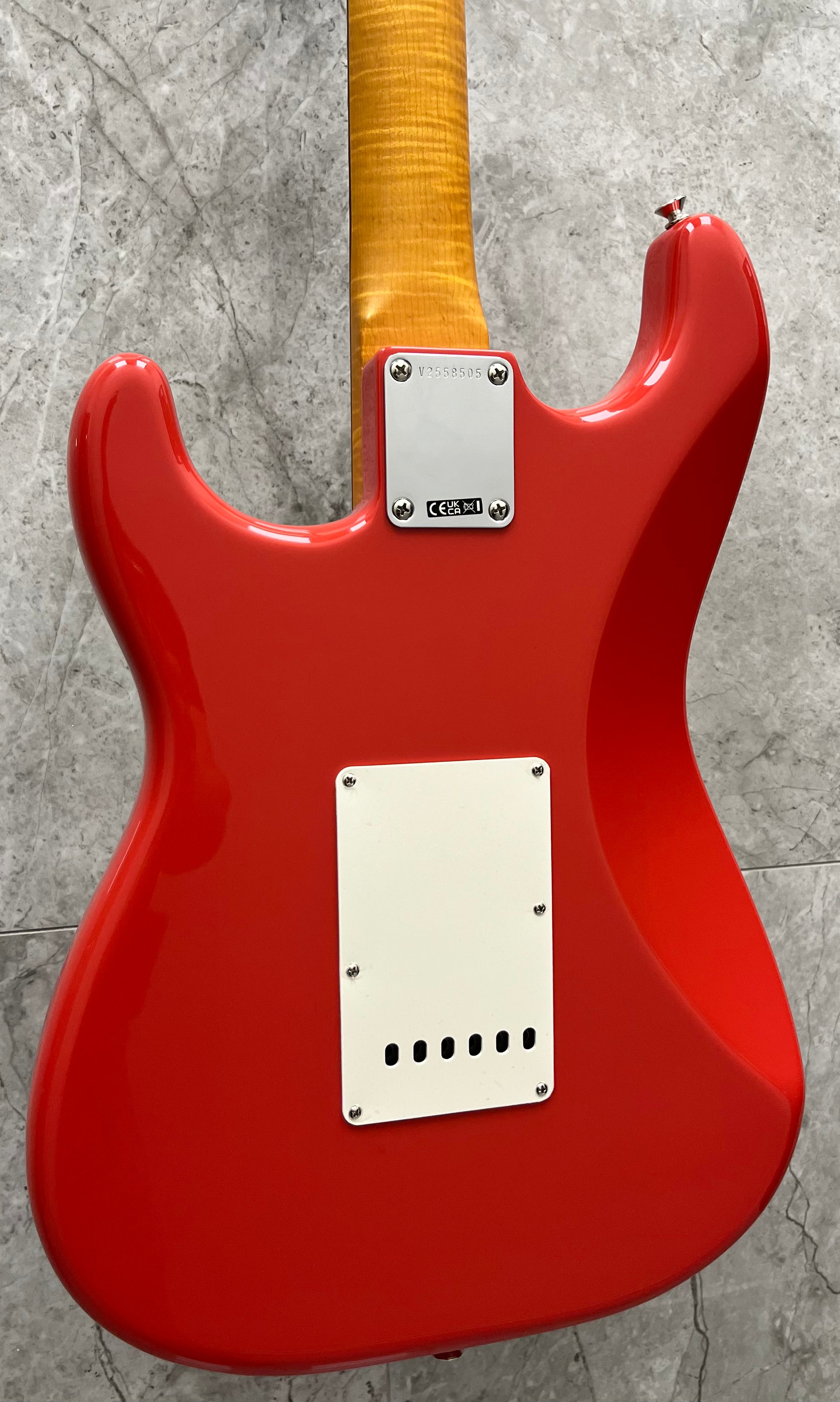 Fender Limited Edition Dealer Exclusive Slab Rosewood American Vintage II 1961 Stratocaster, Rosewood Fingerboard - Fiesta Red 0170250840 SERIAL NUMBER V2558505 - 8 LBS 1 OZ
