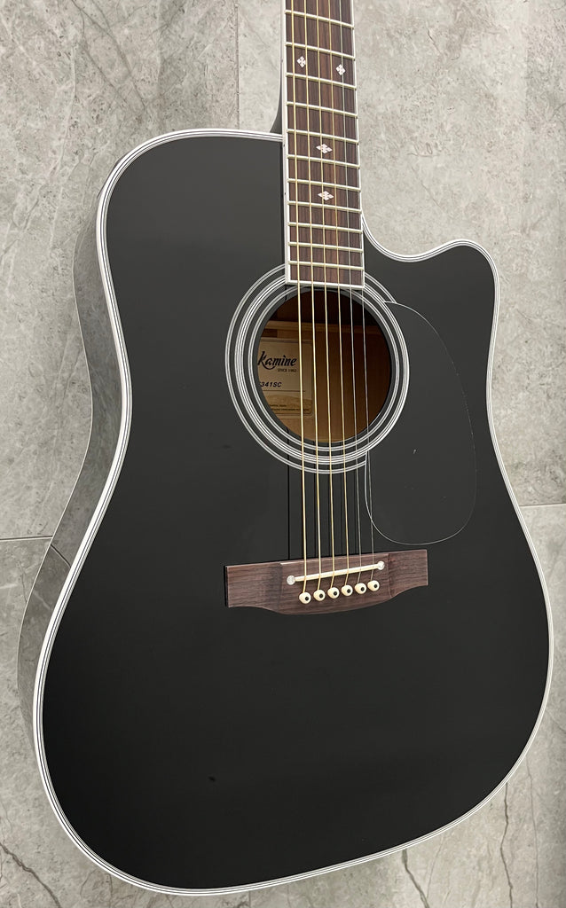 Takamine ブラック アコースティックギター FullSizeRender_6813900b-af42-