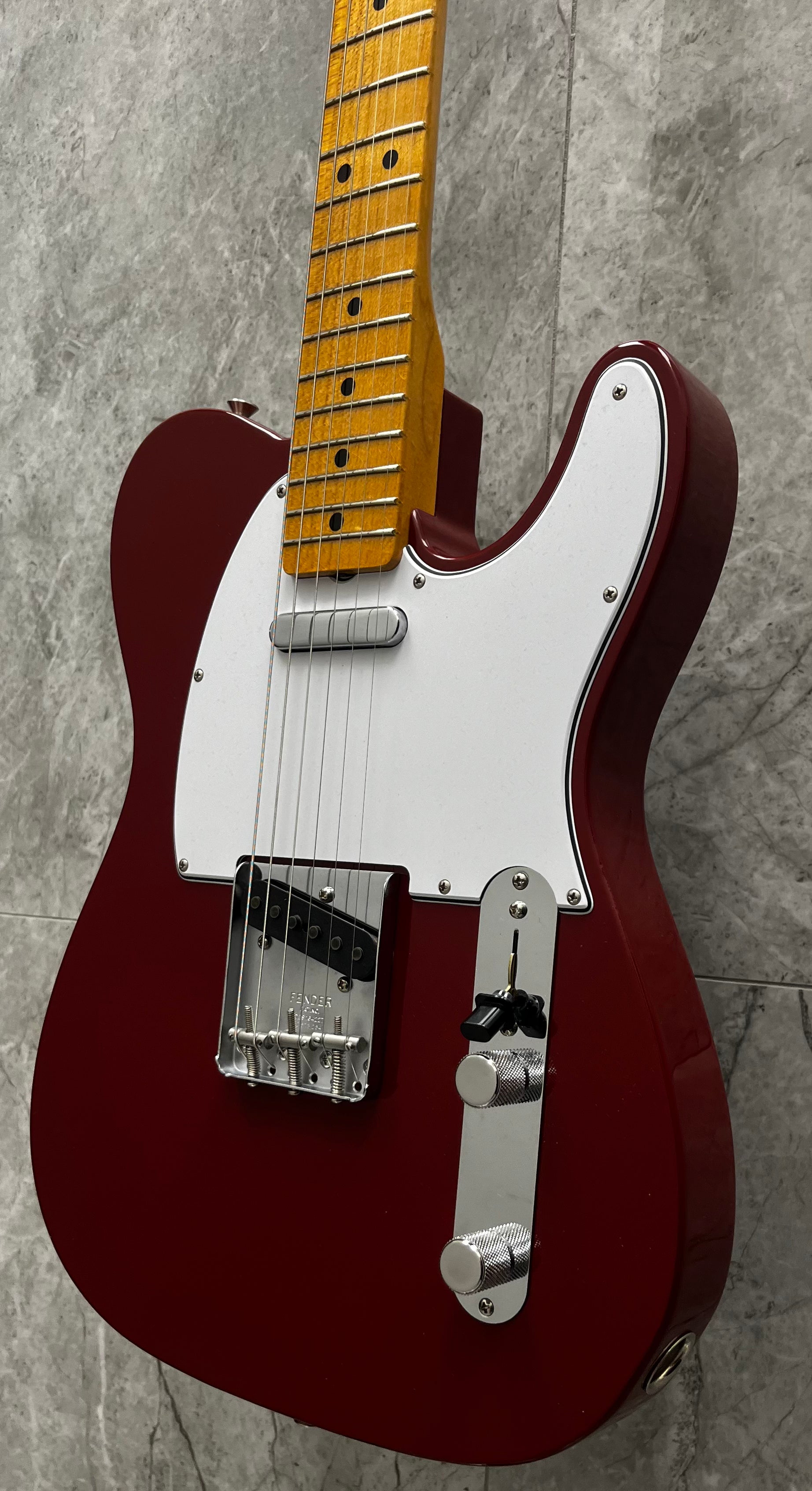 FENDER USA CUSTOM SHOP 1966 Telecaster DELUXE Closet Classic Cimarron Red 9235700219 SERIAL NUMBER CZ591142 - 7 LBS 10 OZ